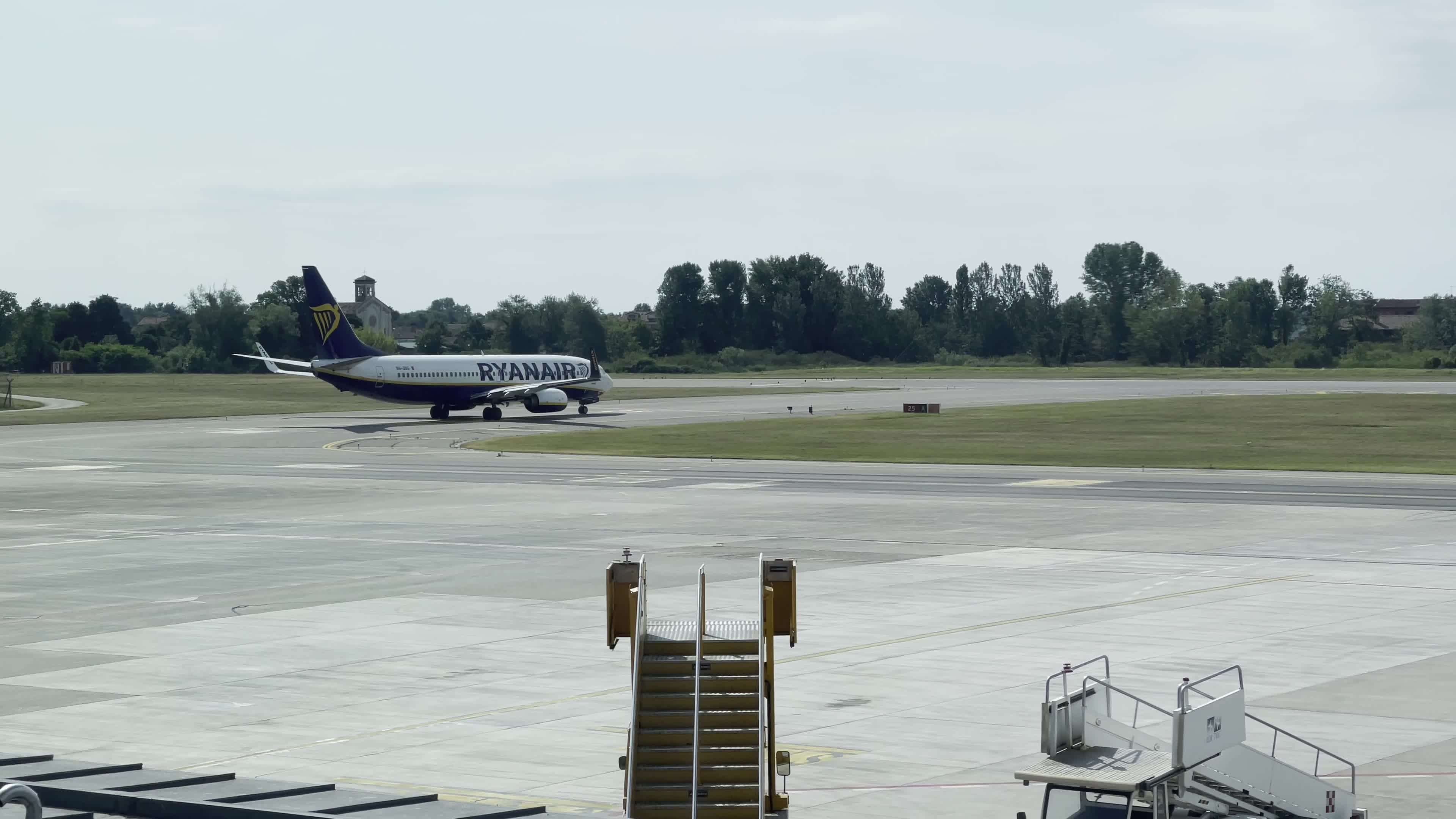 International Airport Treviso A. Canova (TSF)
