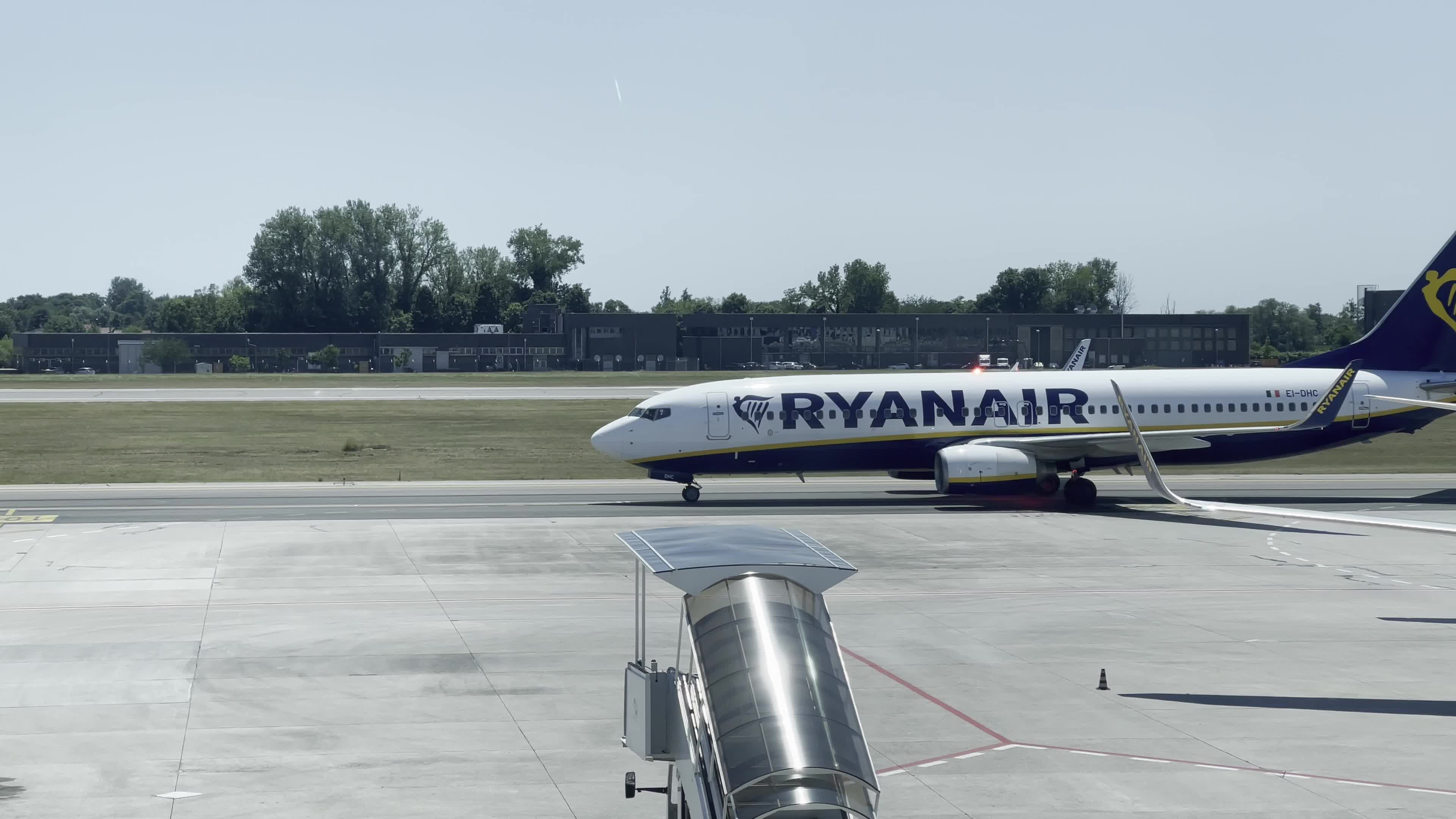 International Airport Treviso A. Canova (TSF)
