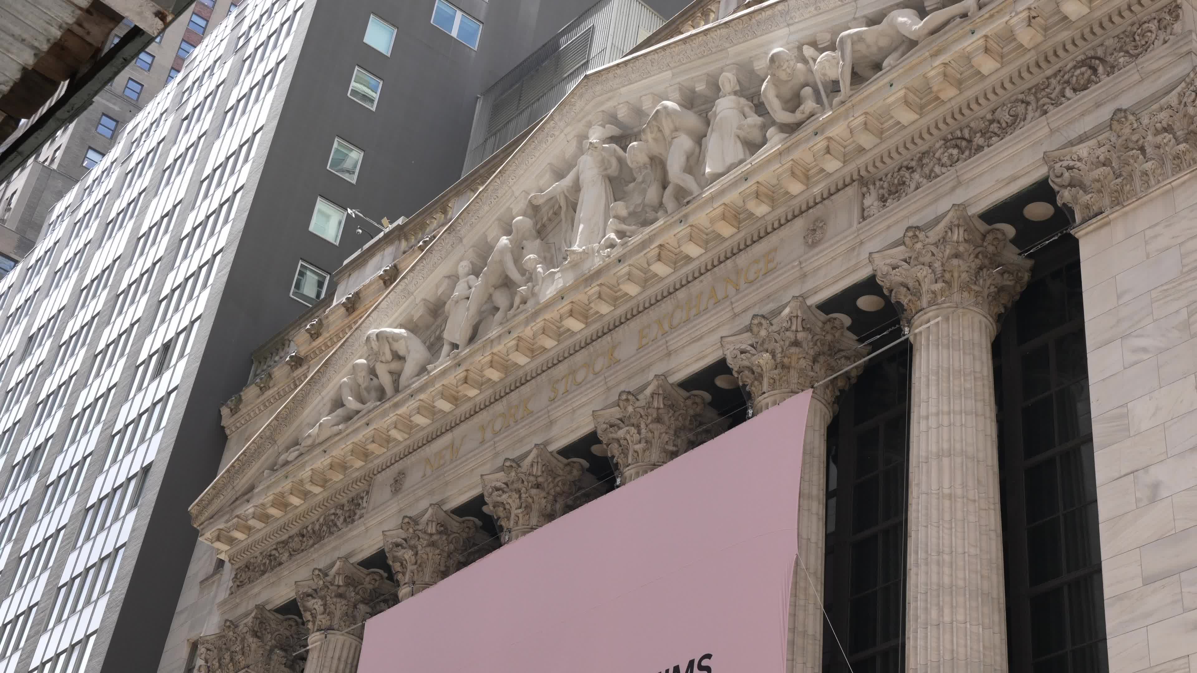 Fed Raises Rates By 0.75 Percentage Point, Largest Increase Since 1994