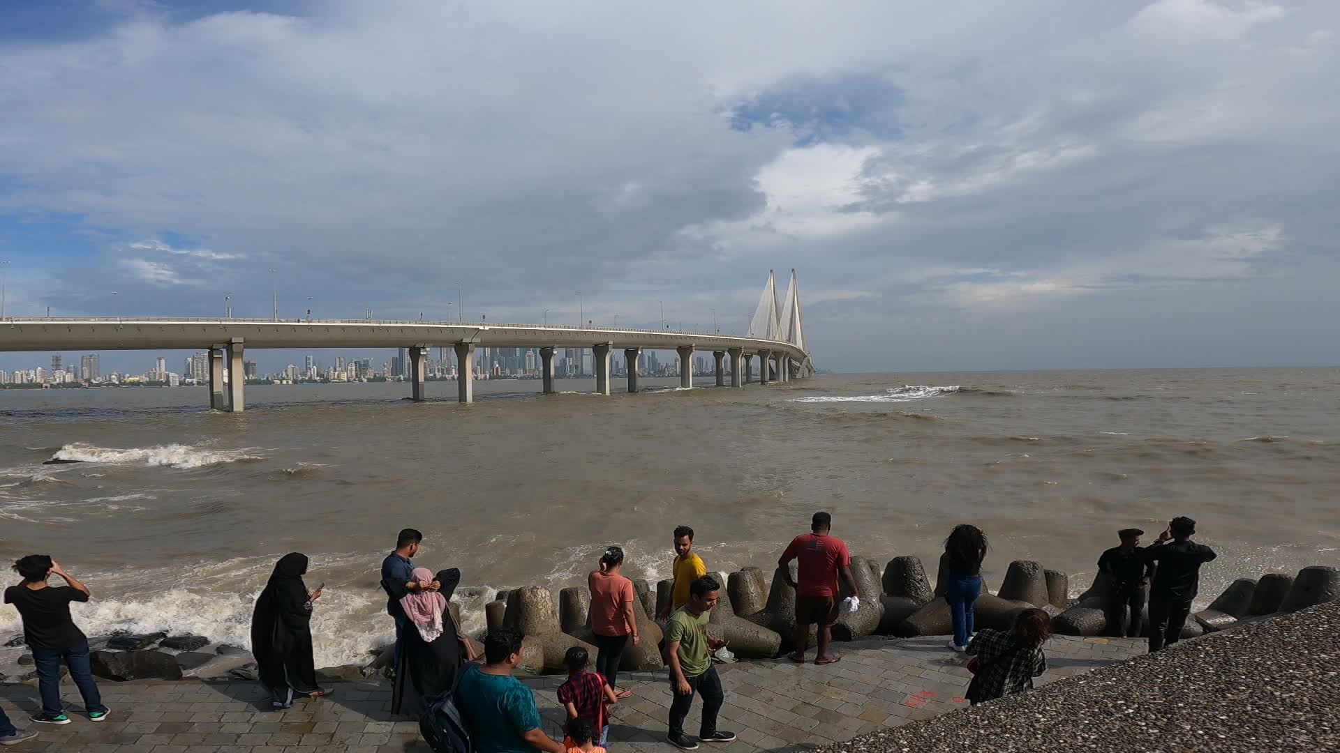 Daily Life In Mumbai 