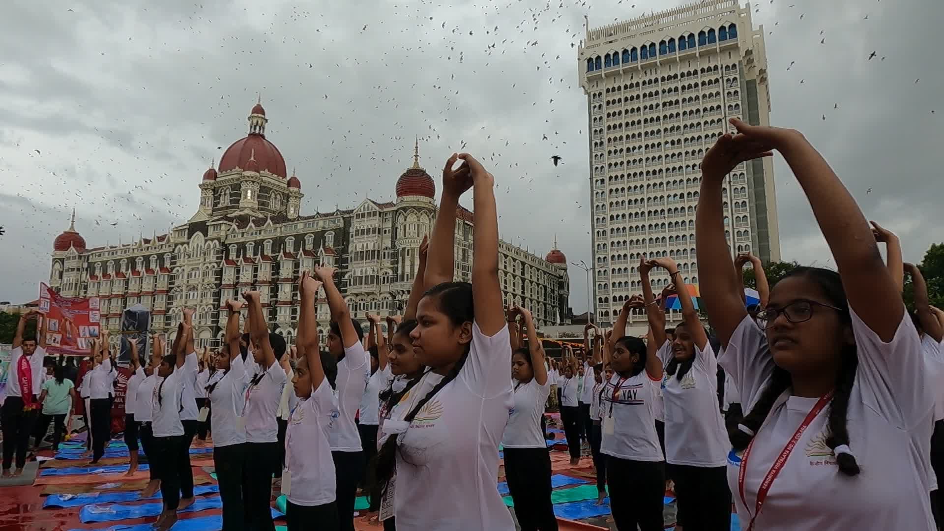 International Yoga Day In Mumbai 