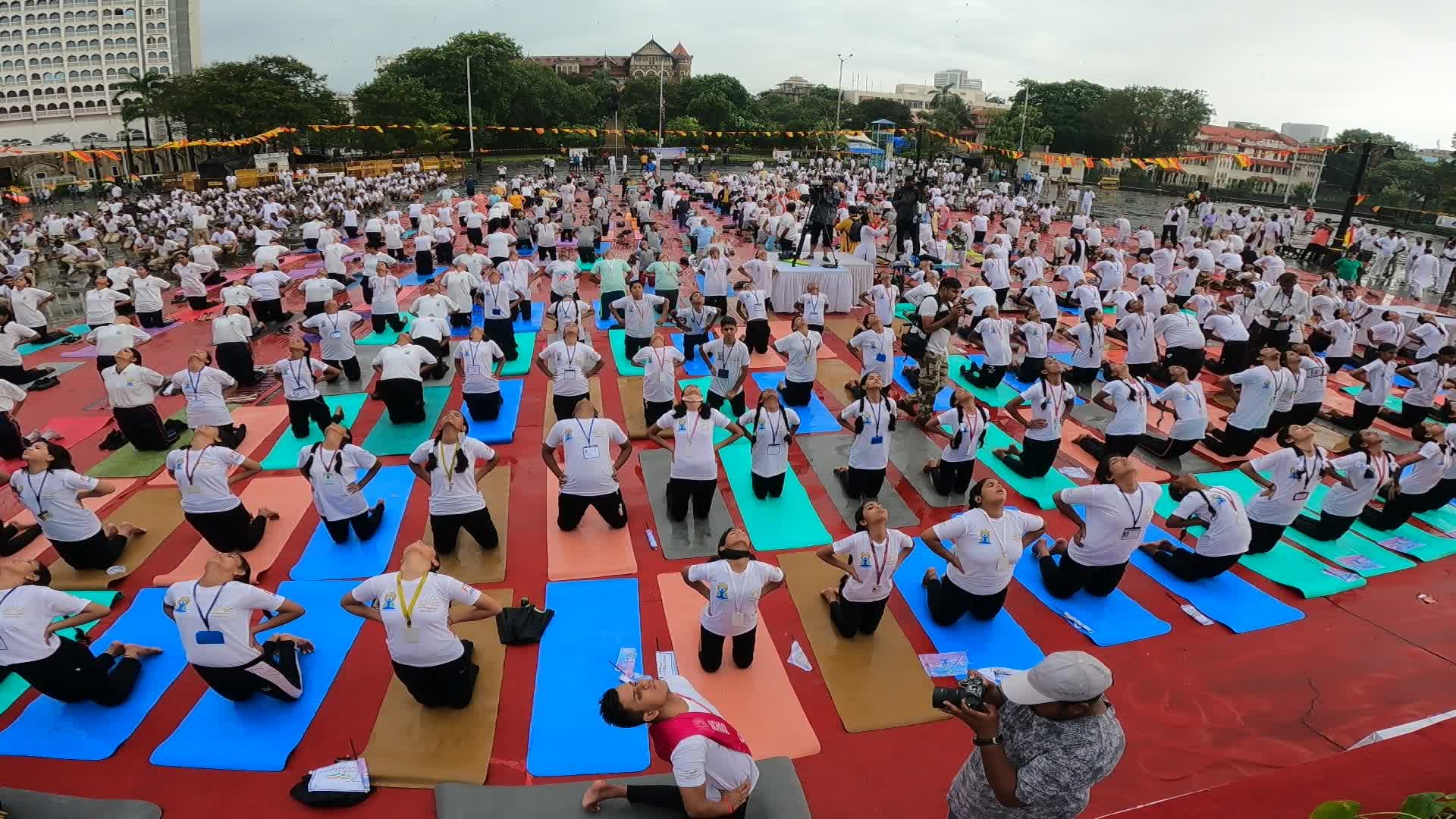 International Yoga Day In Mumbai 