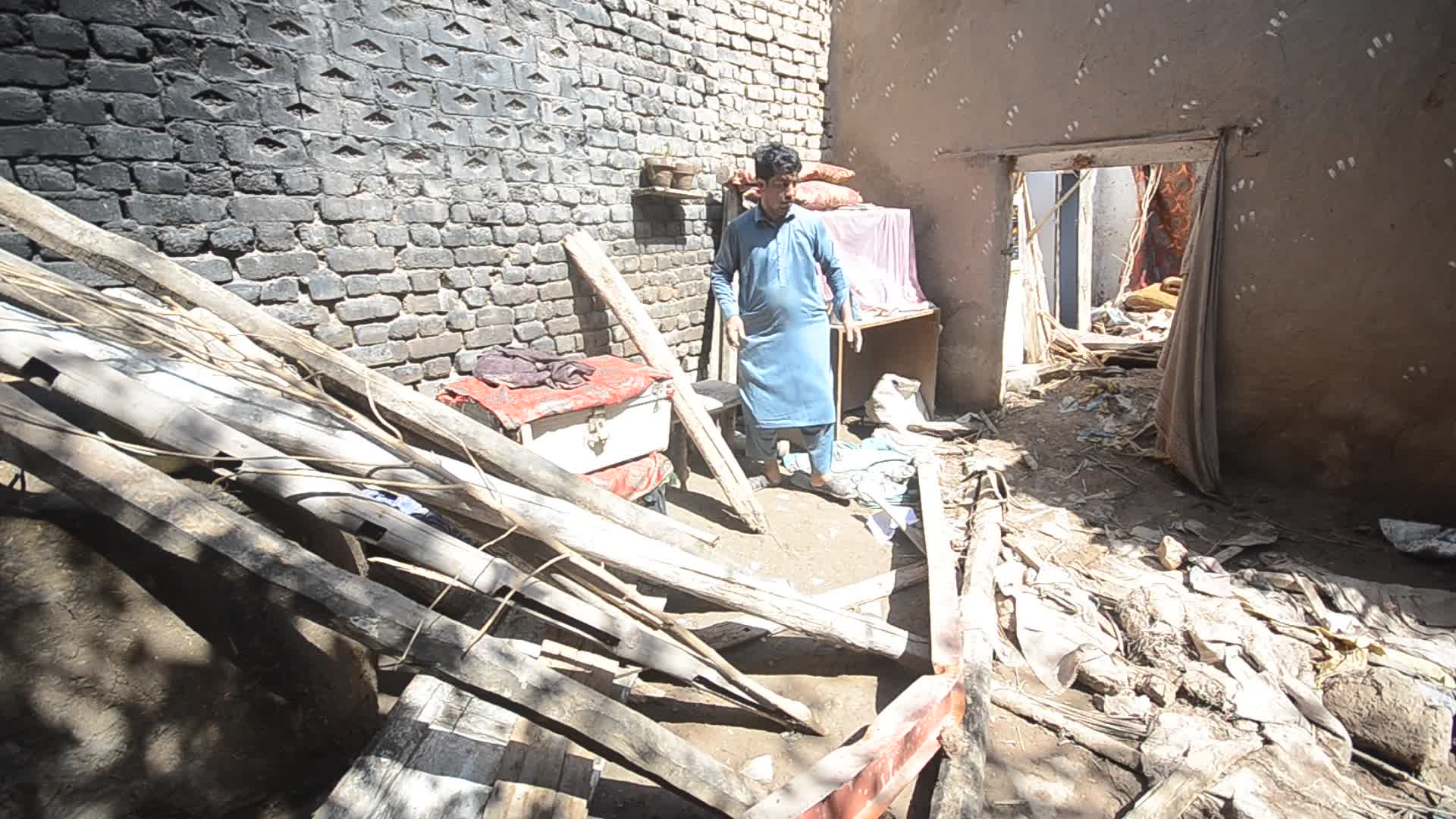 26 killed in roof collapse as heavy rain hits Pakistan's Peshawar
