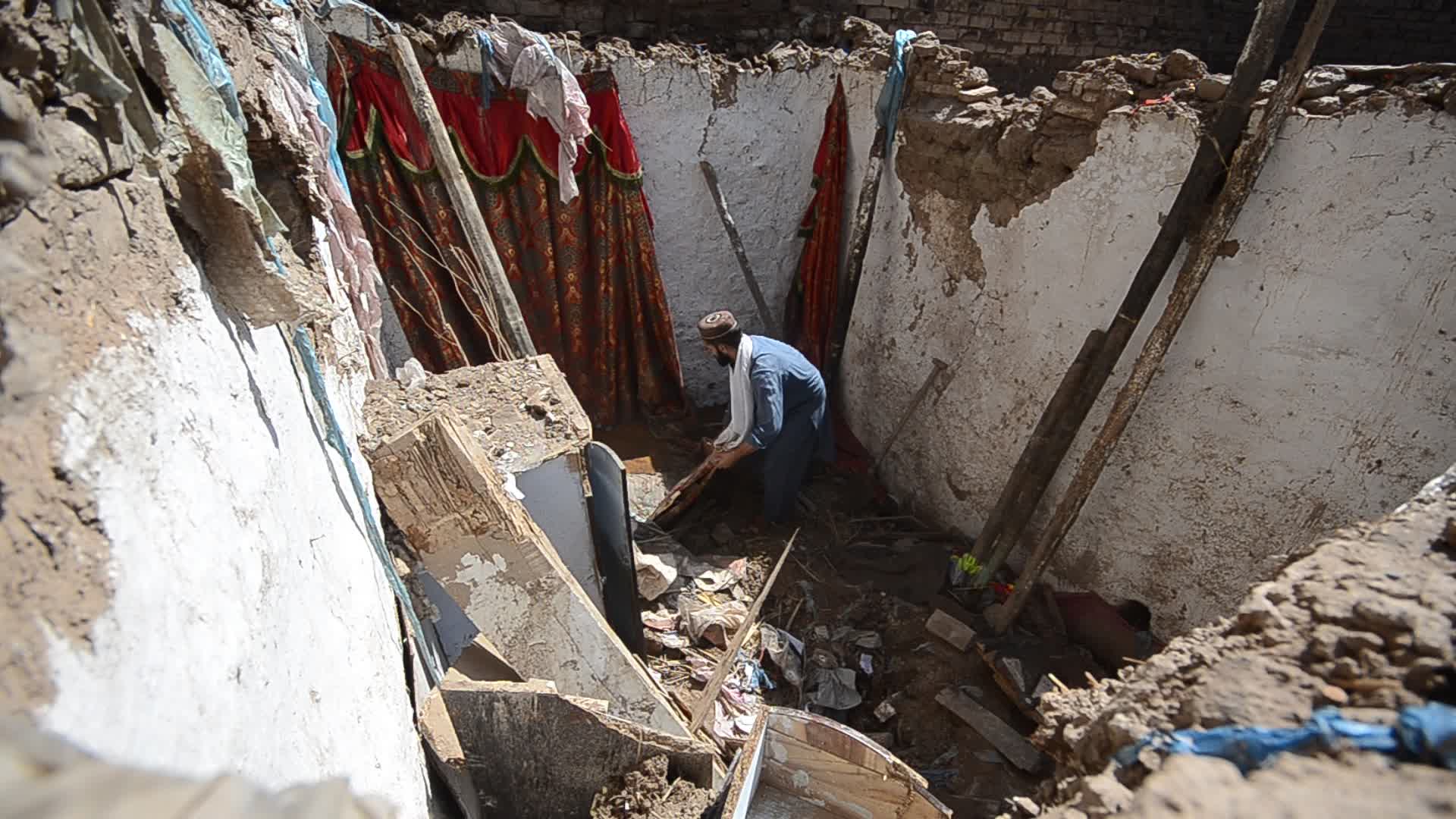 26 killed in roof collapse as heavy rain hits Pakistan's Peshawar
