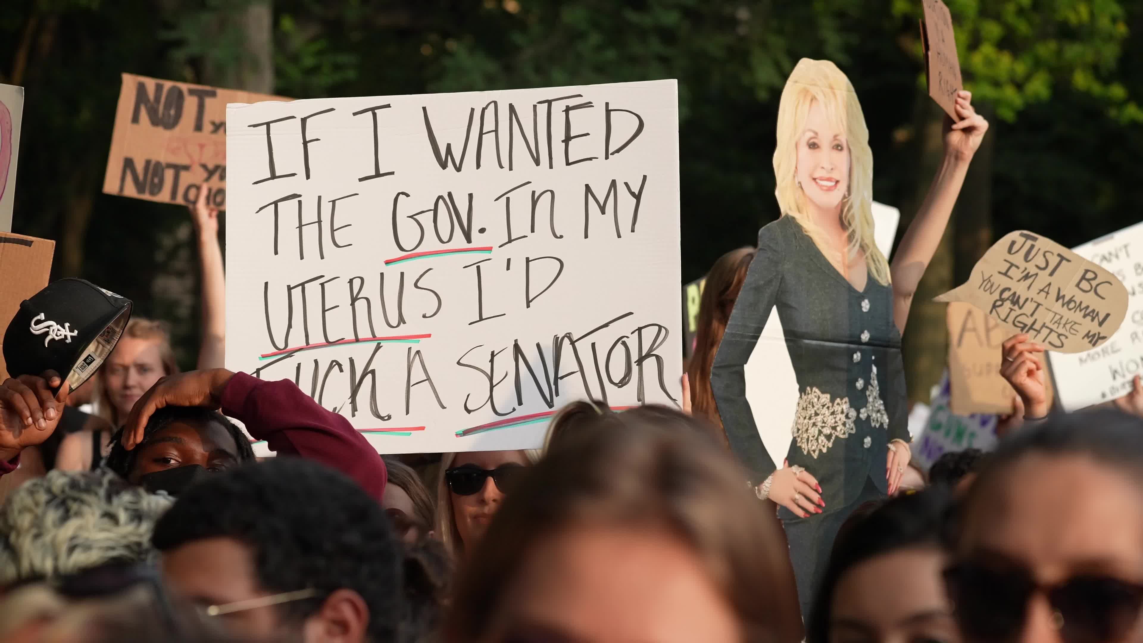 Protests Break Out Across The U.S. As Supreme Court Overturns Roe v. Wade