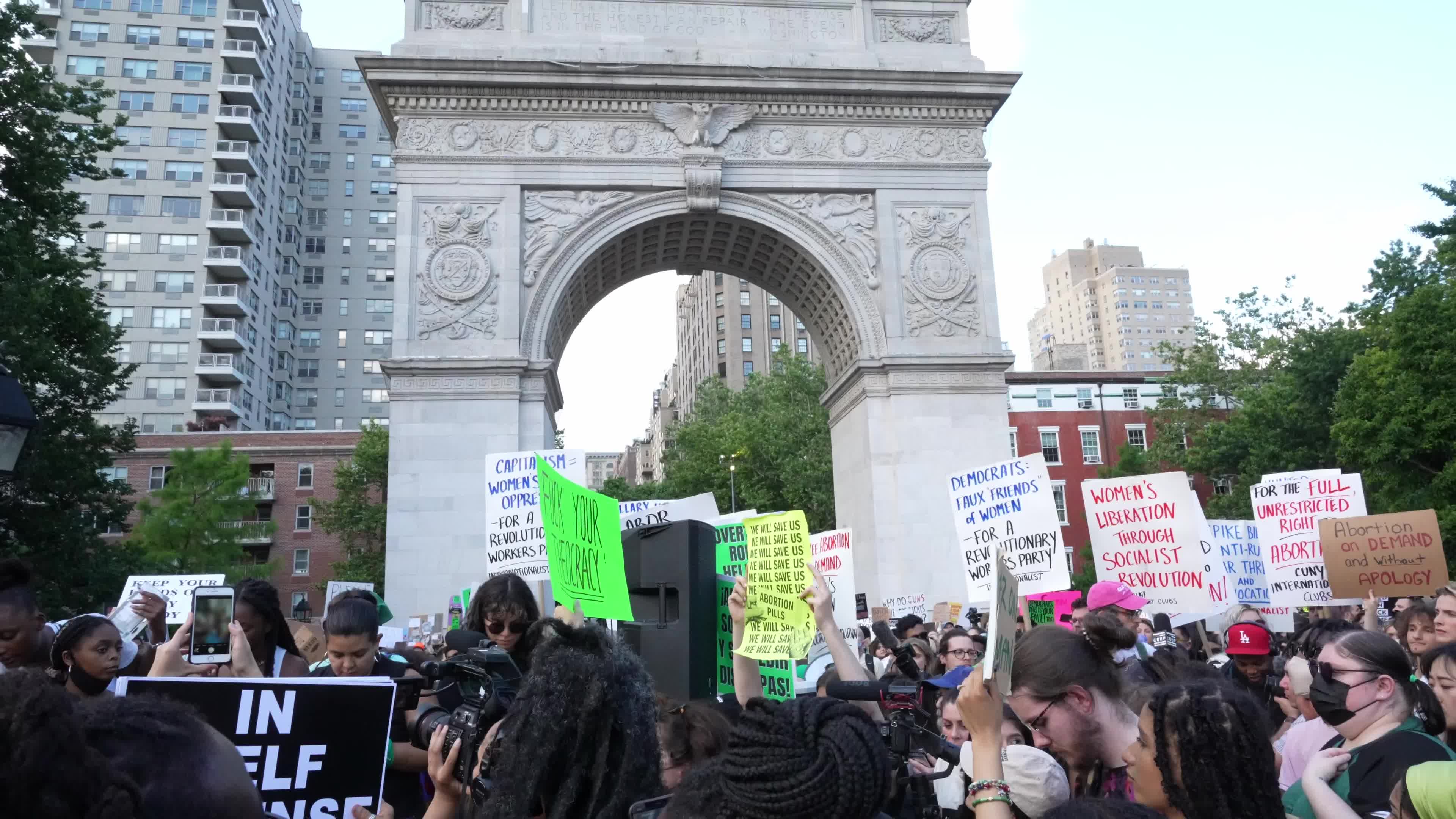 Protests Break Out Across The U.S. As Supreme Court Overturns Roe v. Wade