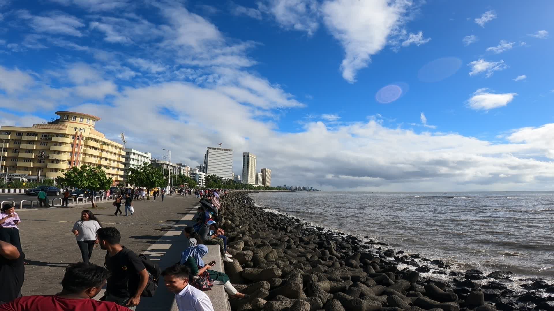 Daily Life In Mumbai 