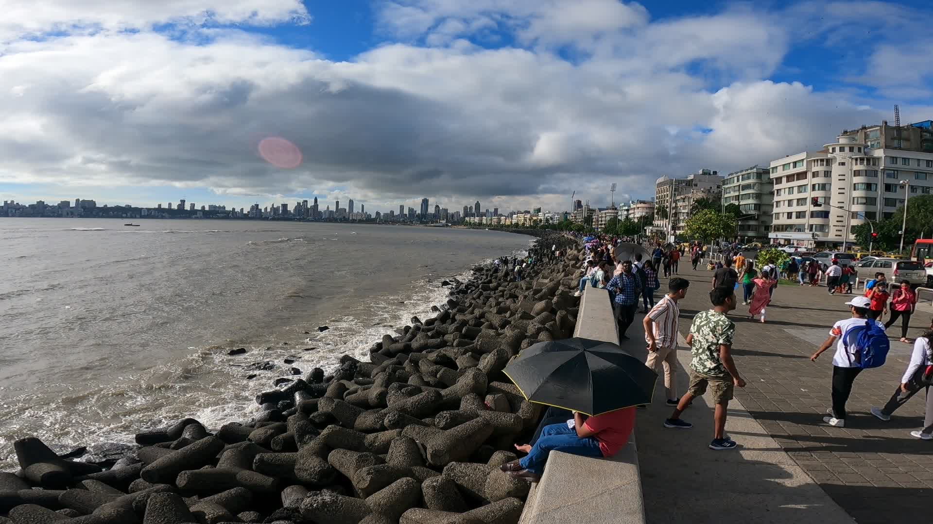 Daily Life In Mumbai 