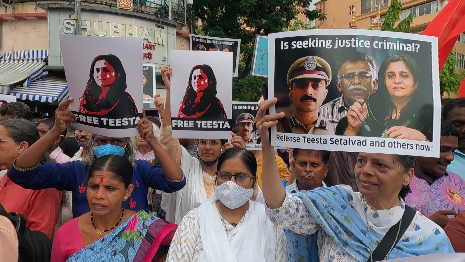 Protest In Mumbai 