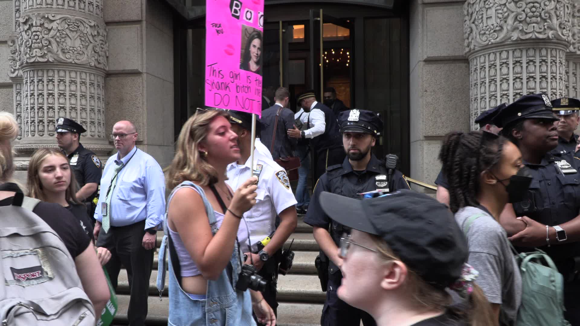 NYC: Pro-Abortion Rally Confronts The Federalist Society