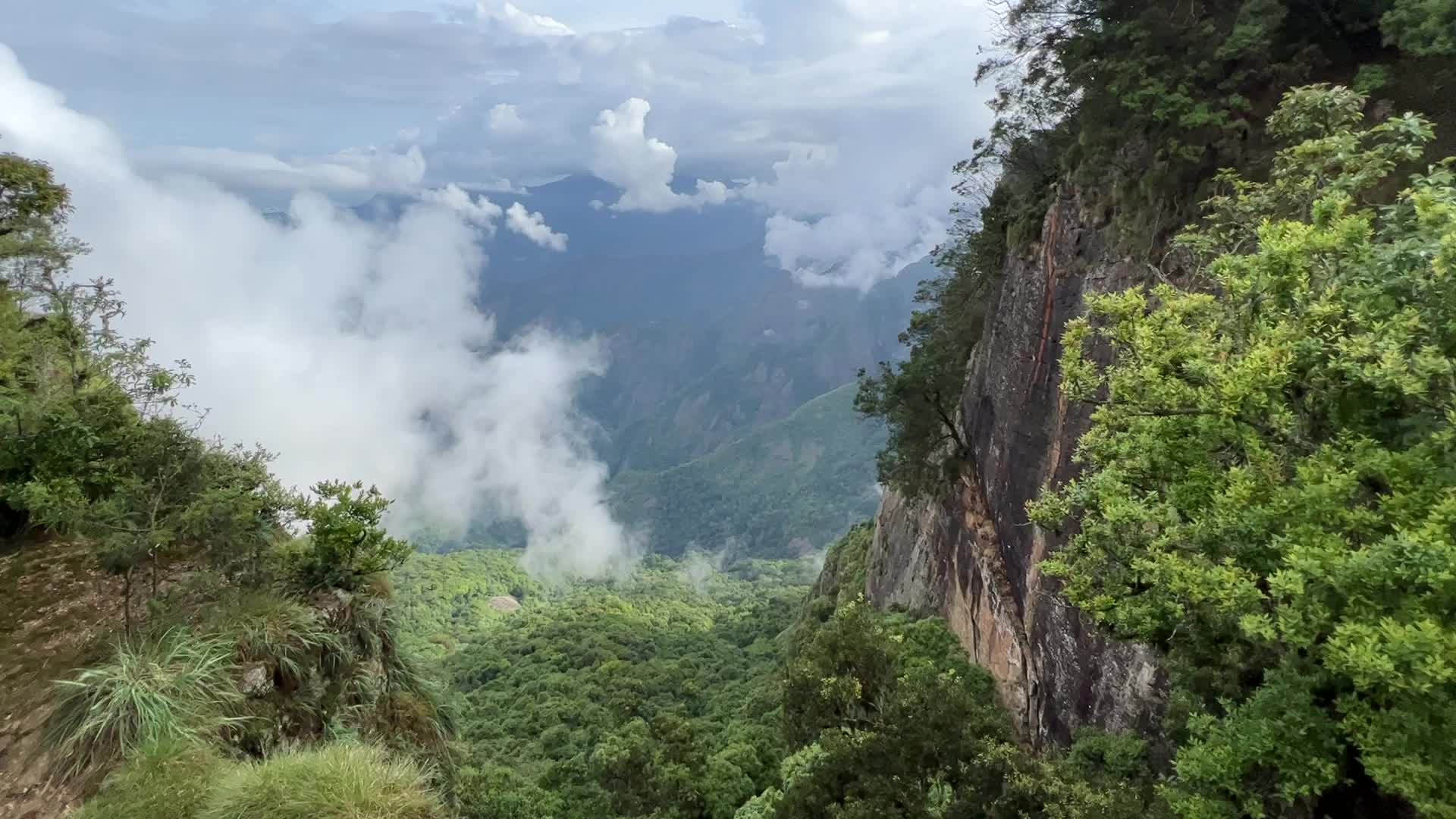 Guna Caves 