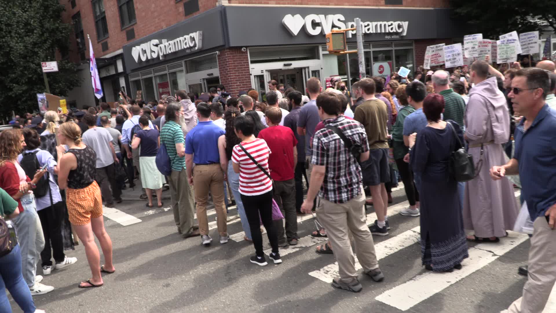 NYC: Pro-Abortion demonstrators disrupt anti-abortion clinic harassers