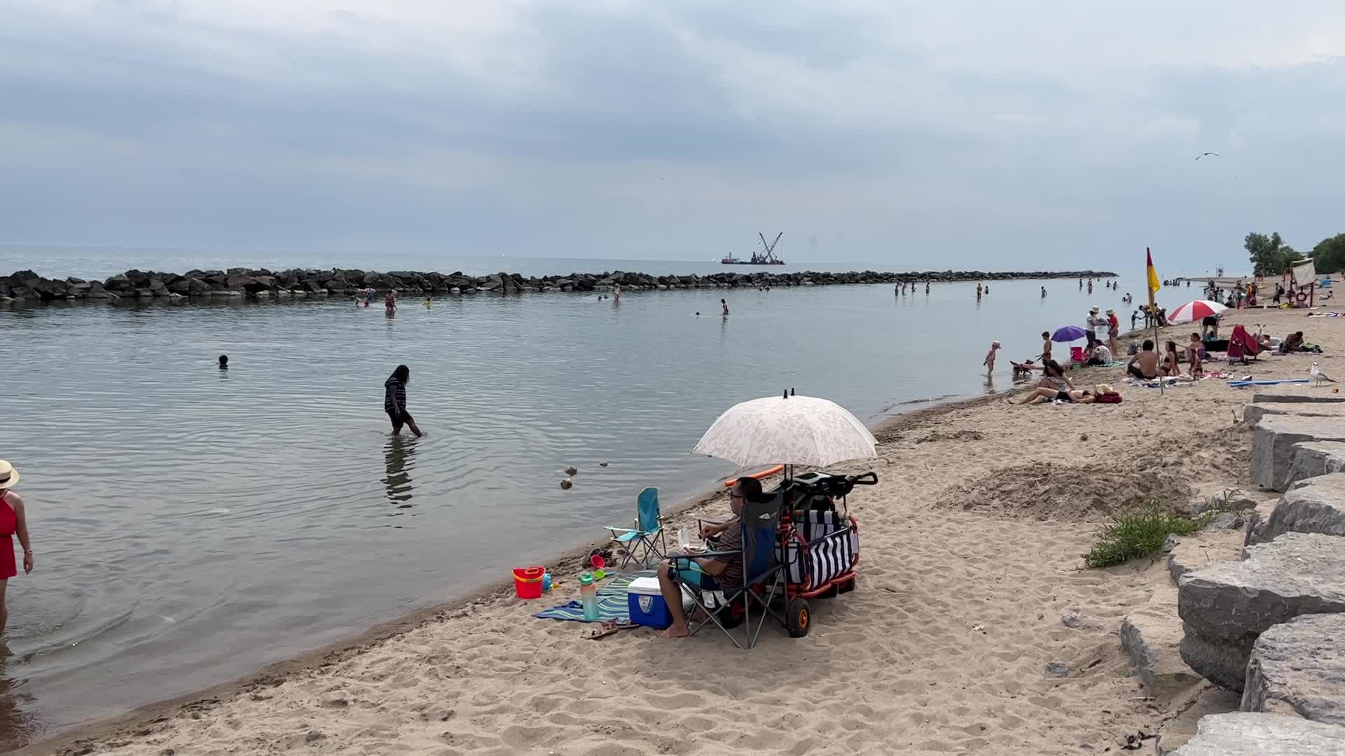 Centre Island Beach