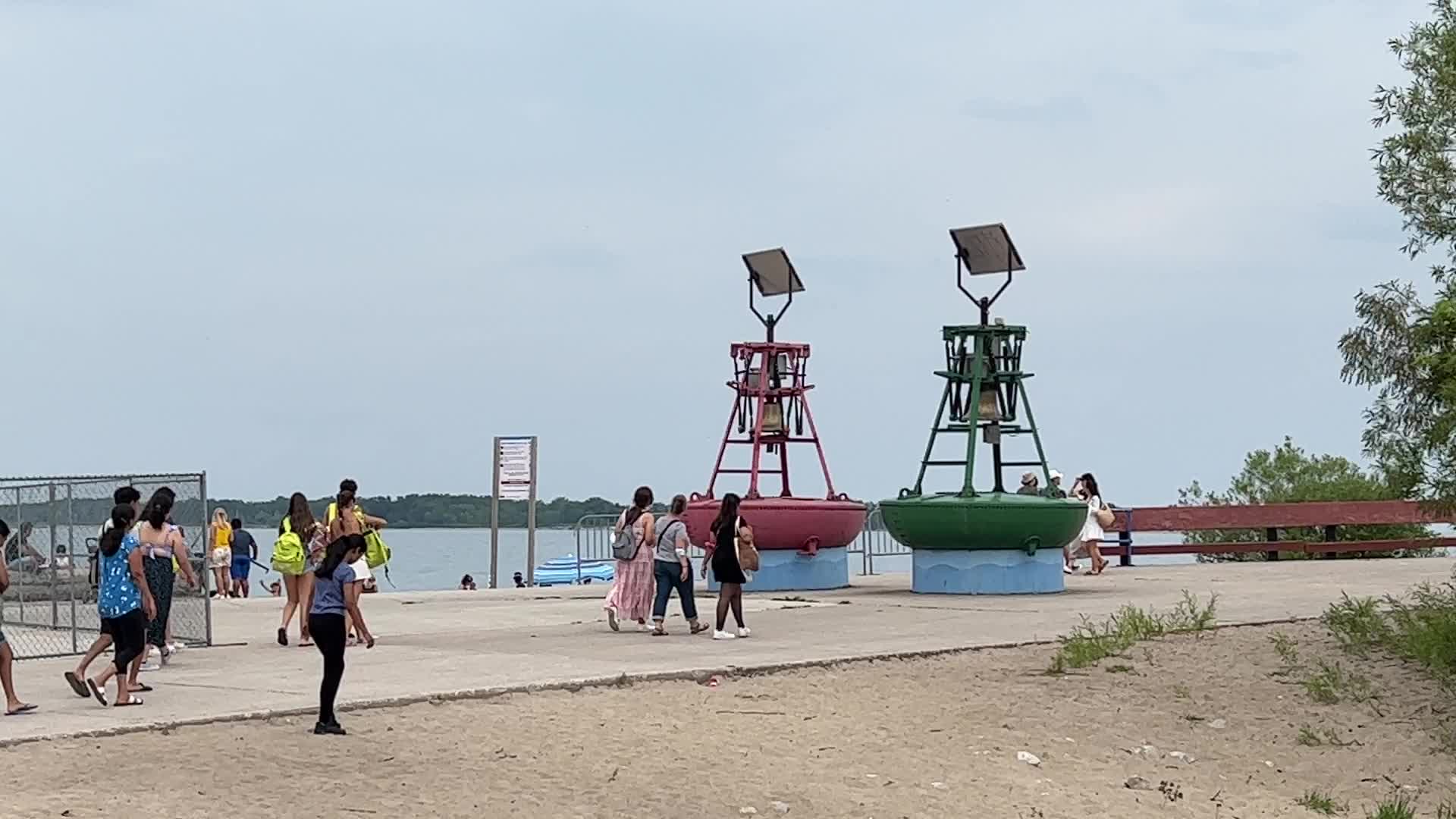 Centre Island Beach
