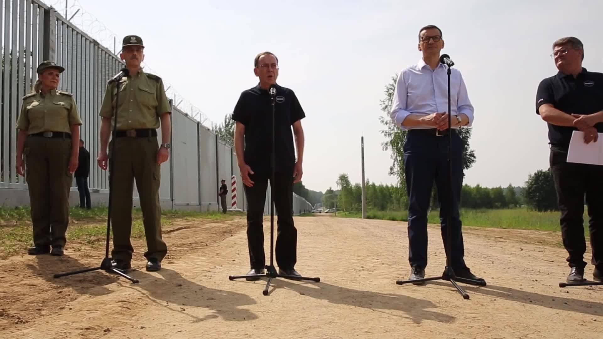 Poland finishes building a border barrier with Belarus