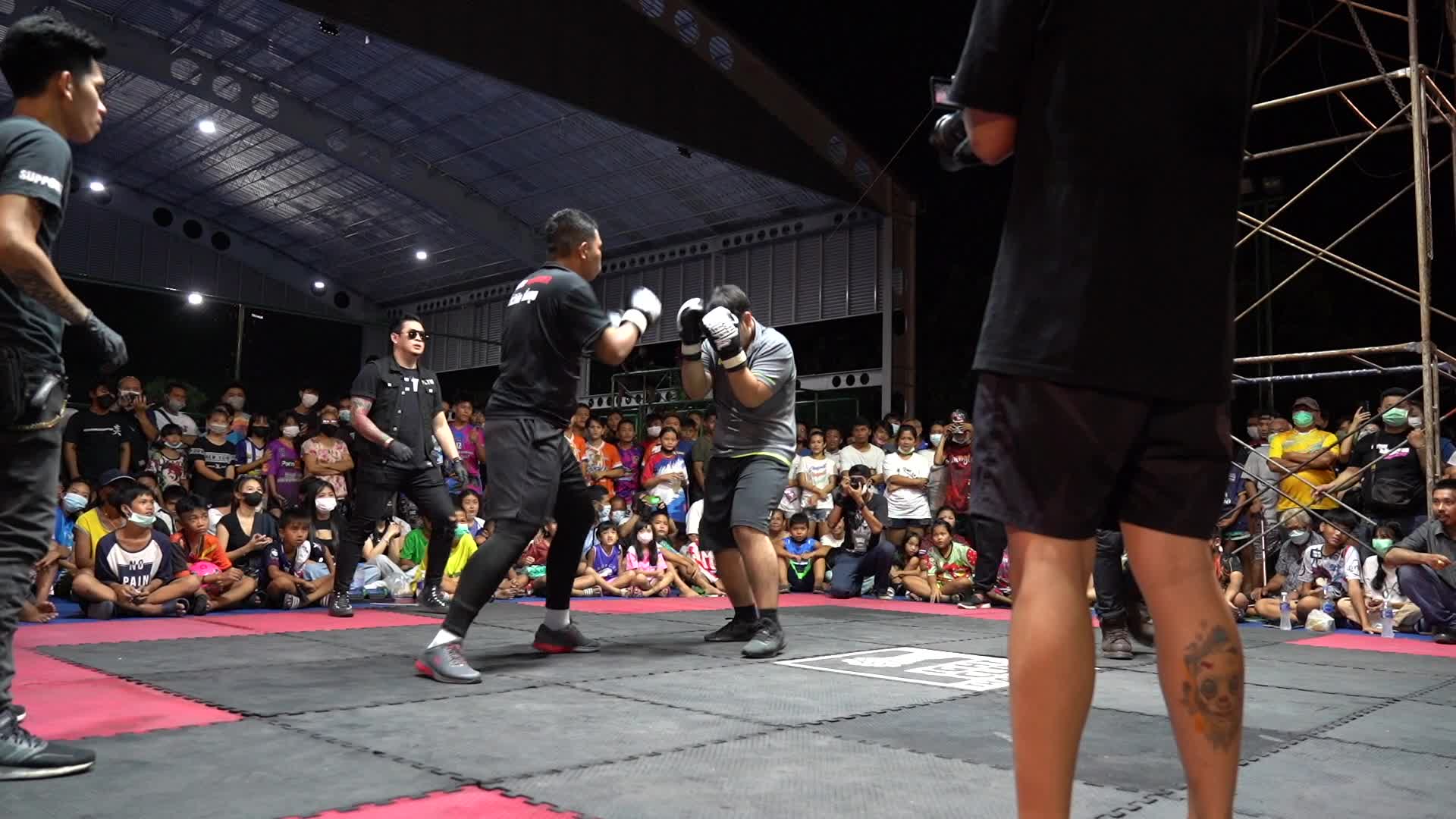 Fight Club Thailand Underground Street Fightings.