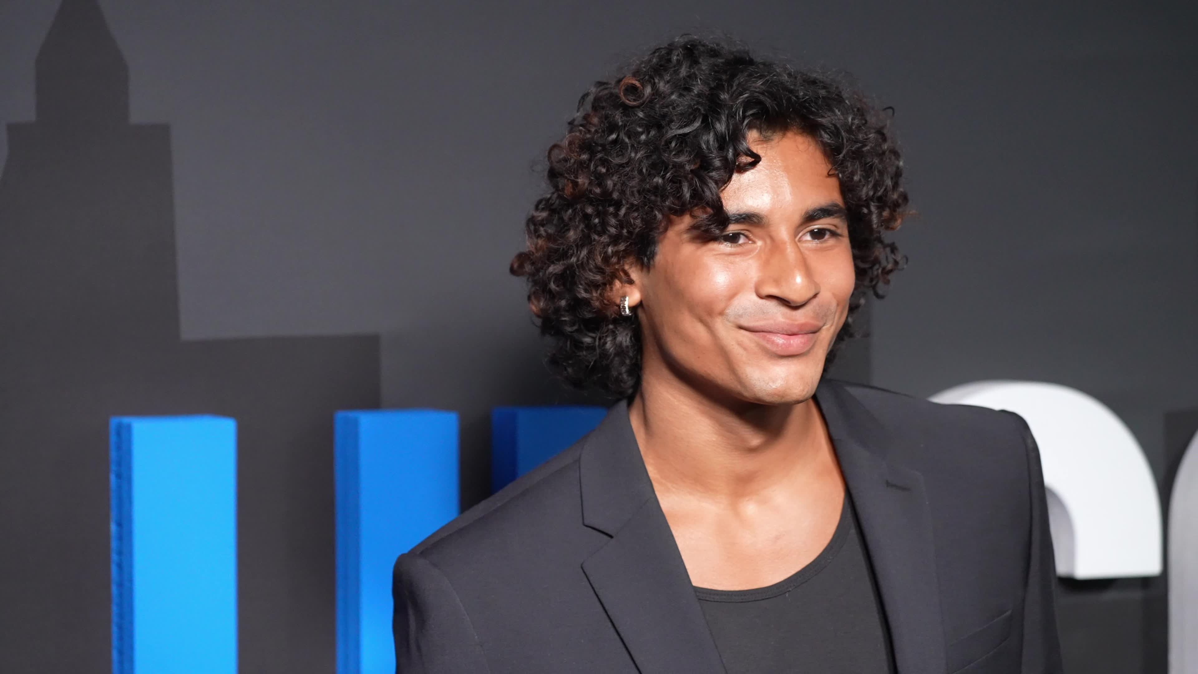 Netflix's 'Uncoupled' Premiere