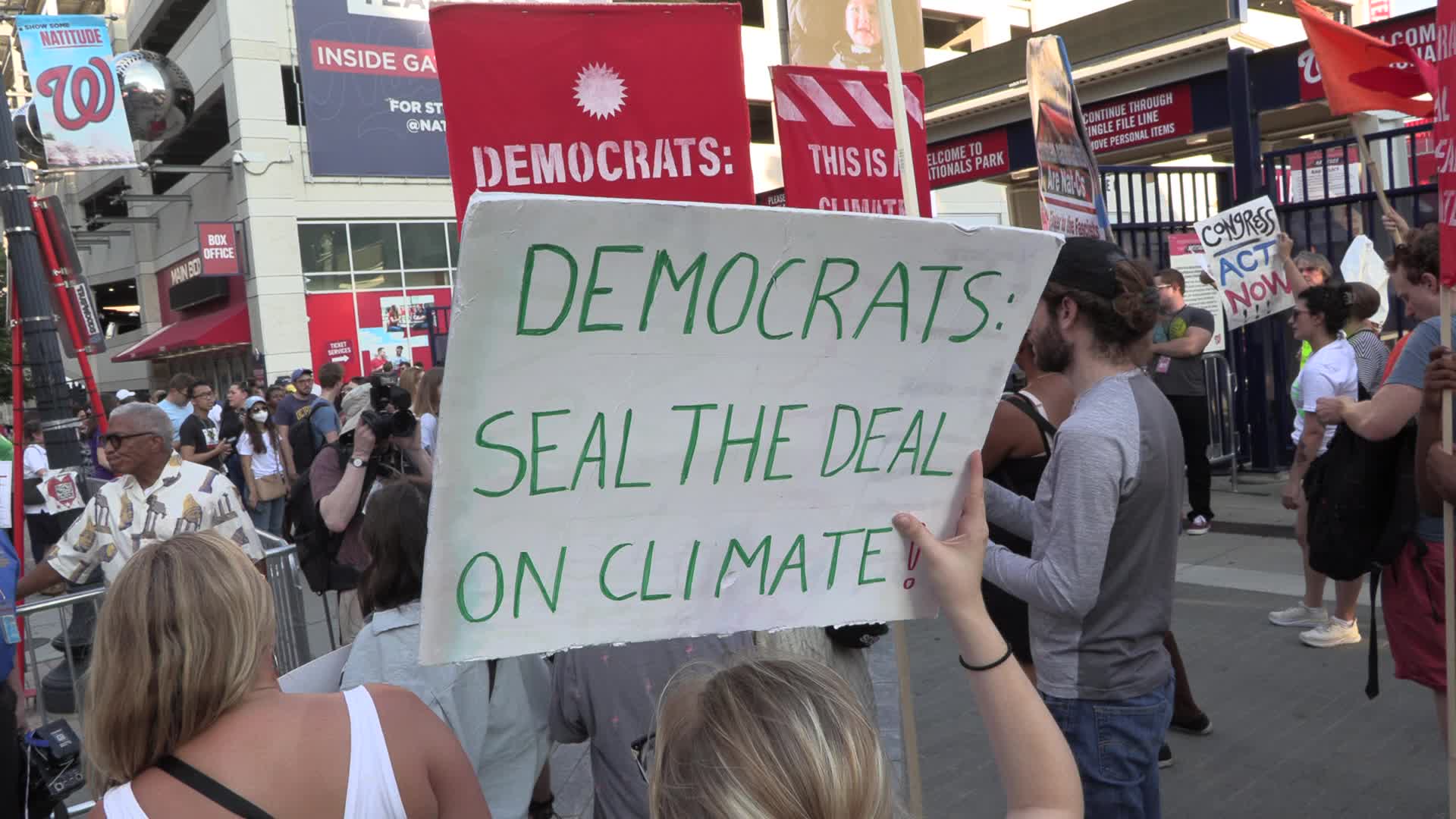 DC: Activists arrested after blockading Congressional baseball game