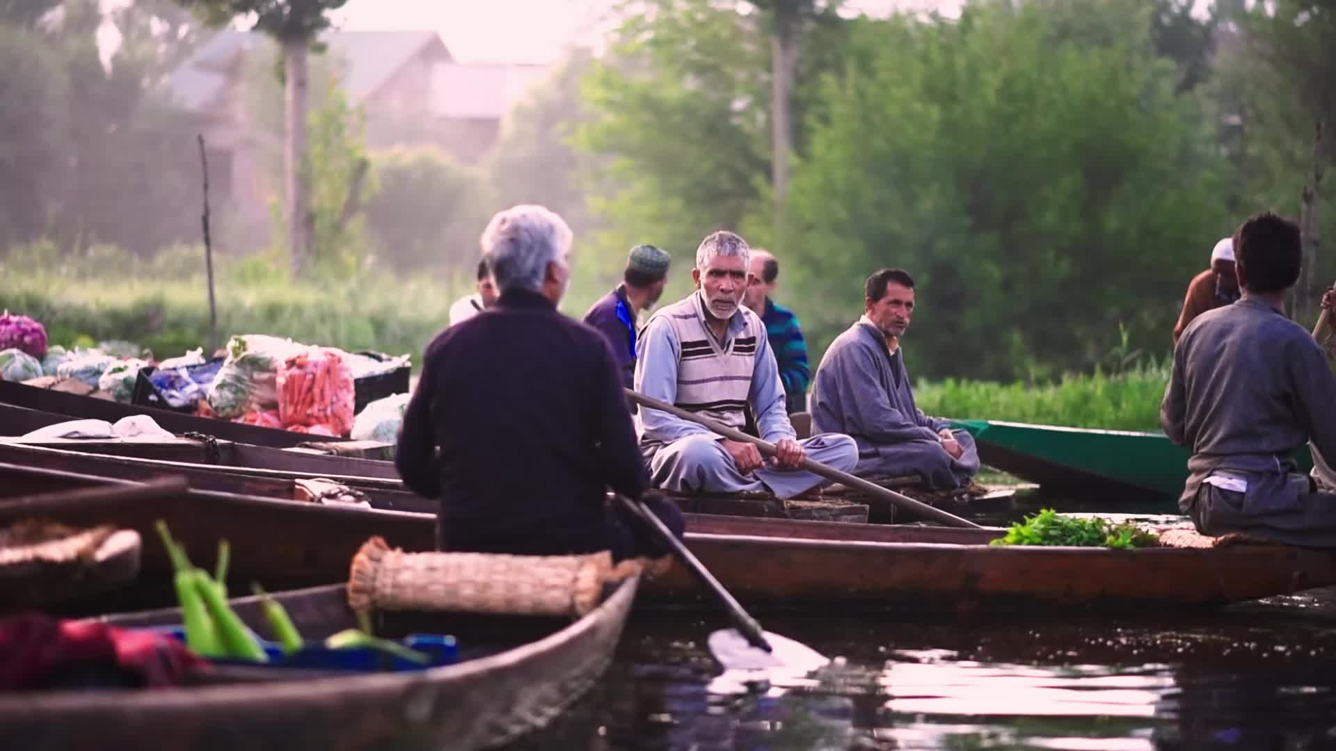 Daily life in Srinagar Kashmir