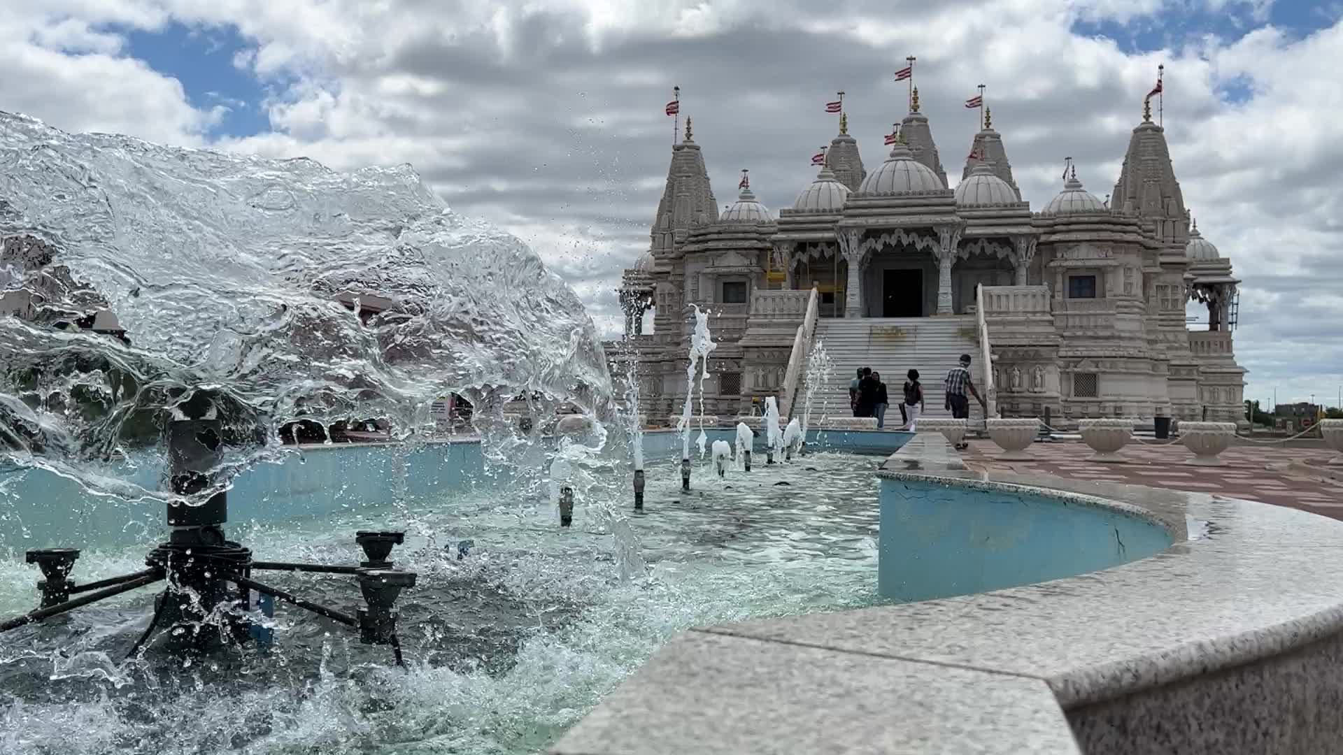 BAPS Swaminarayan Mandir in Toronto