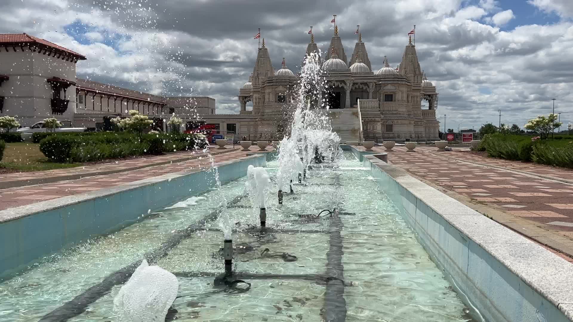 BAPS Swaminarayan Mandir in Toronto