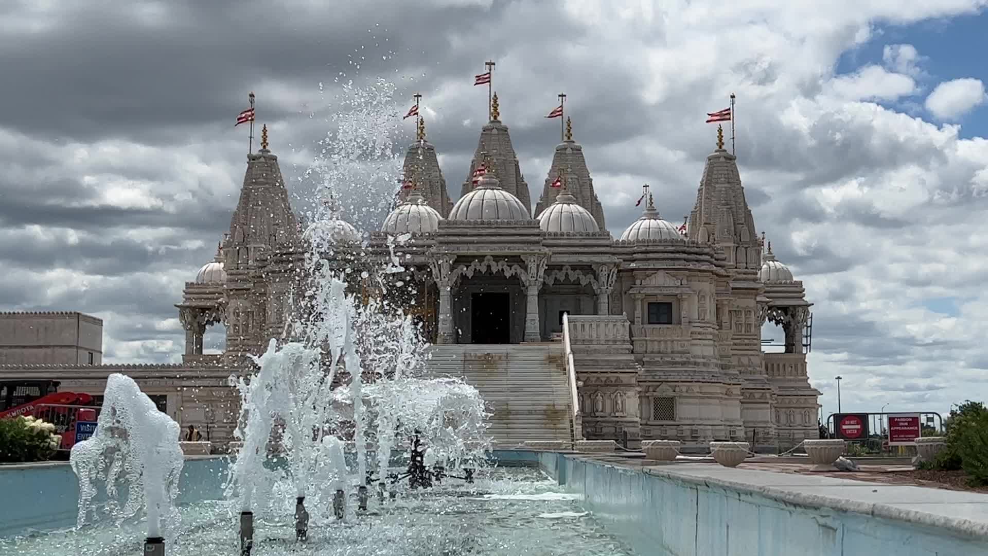 BAPS Swaminarayan Mandir in Toronto