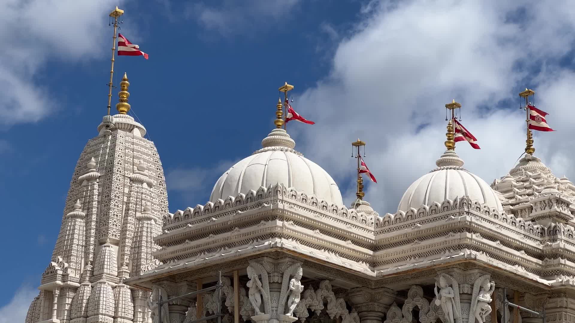 BAPS Swaminarayan Mandir in Toronto