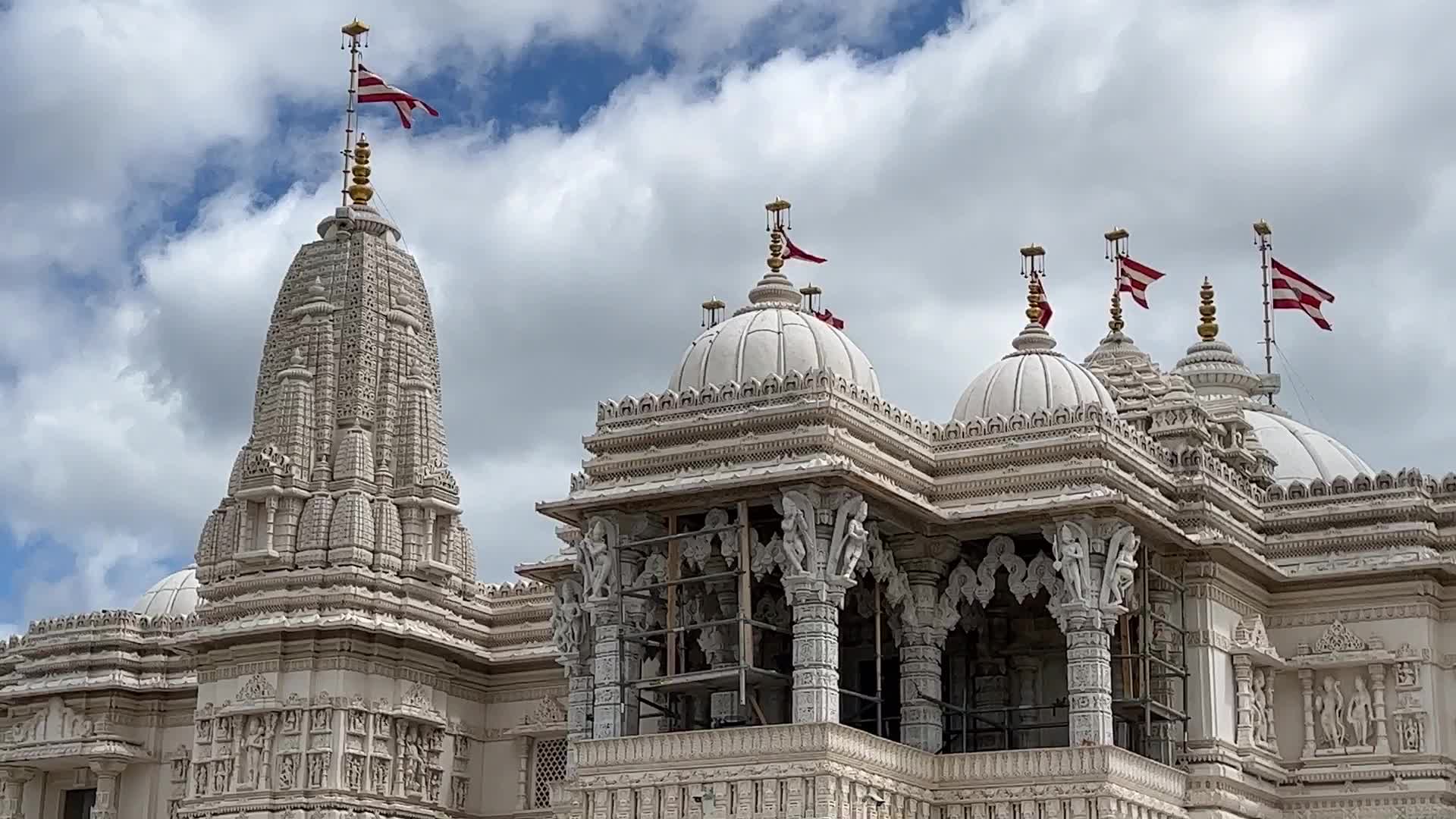 BAPS Swaminarayan Mandir in Toronto