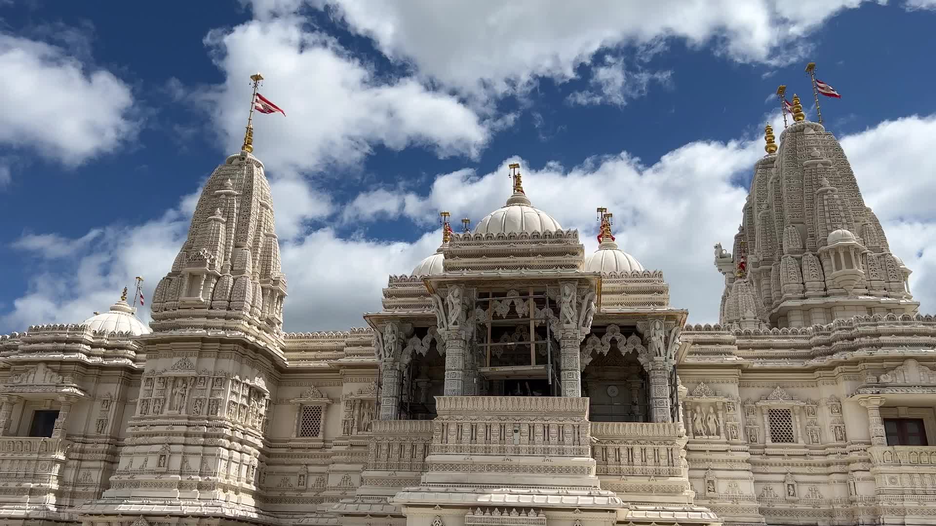BAPS Swaminarayan Mandir in Toronto