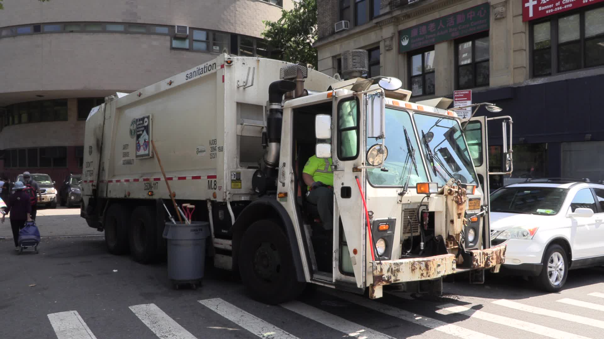 NYC: Chinatown Homeless Encampment Sweep