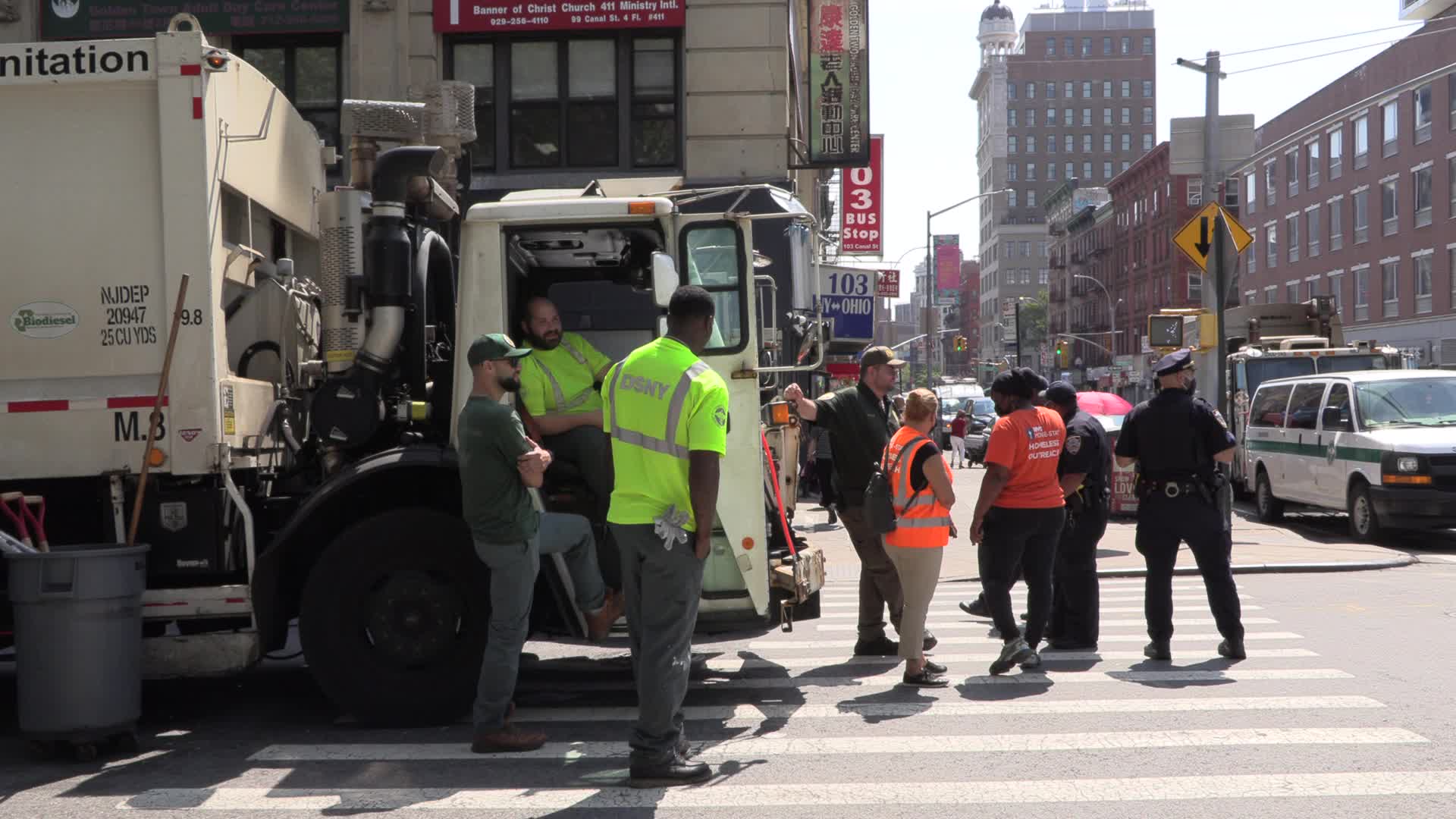 NYC: Chinatown Homeless Encampment Sweep