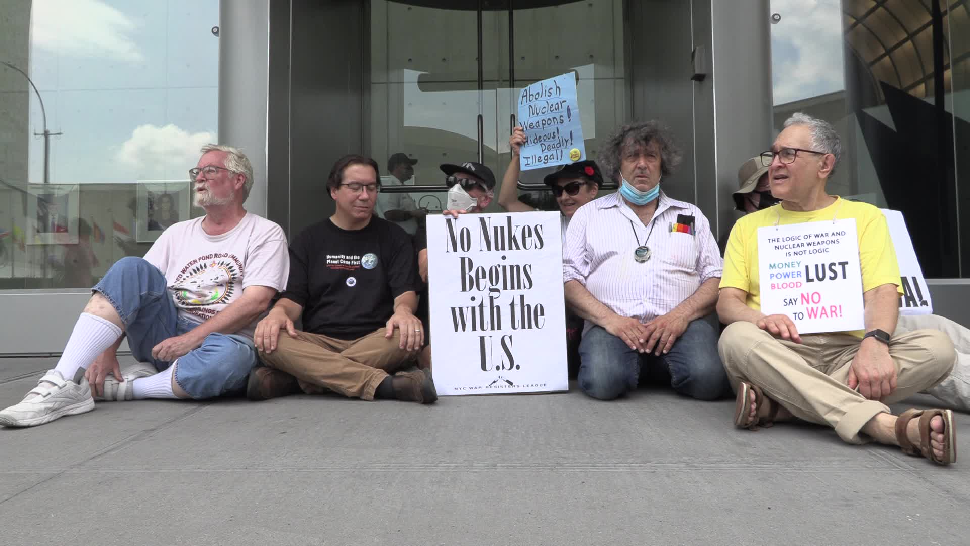 NYC: Peace activists for nuclear disarmament arrested after sit-in