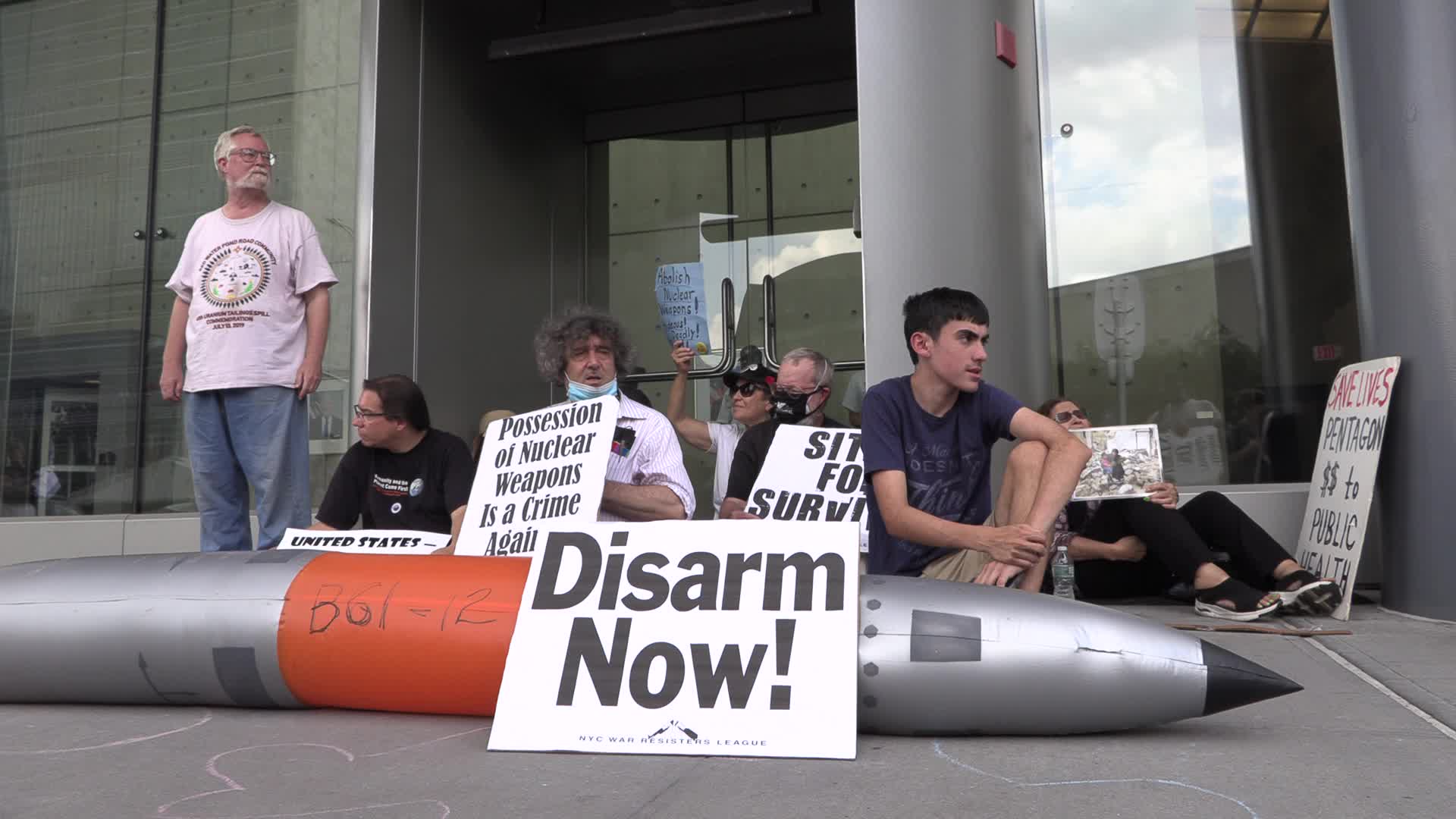 NYC: Peace activists for nuclear disarmament arrested after sit-in