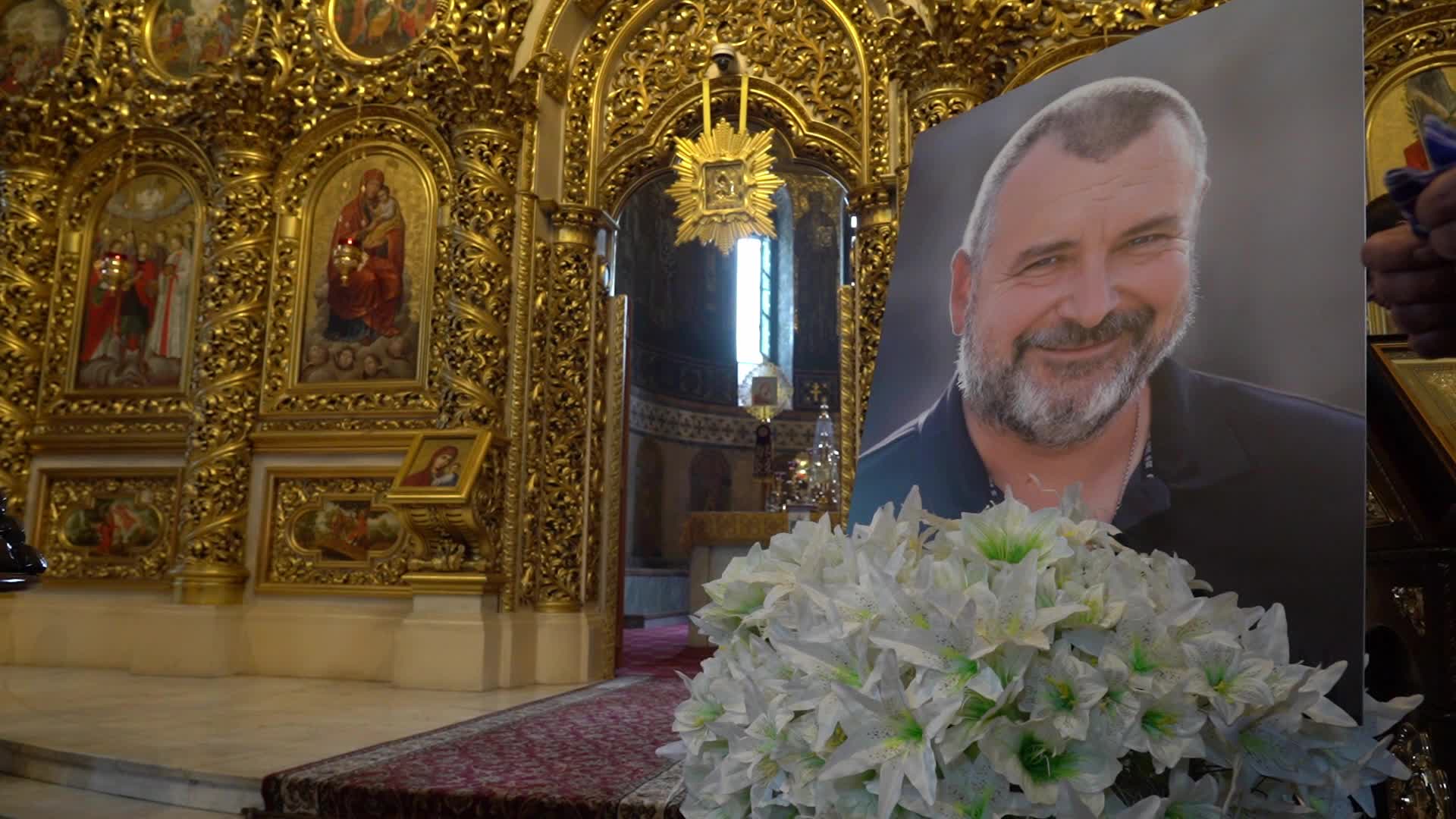 Panehydp during the farewell ceremony for the soldier and poet Hleb Babich