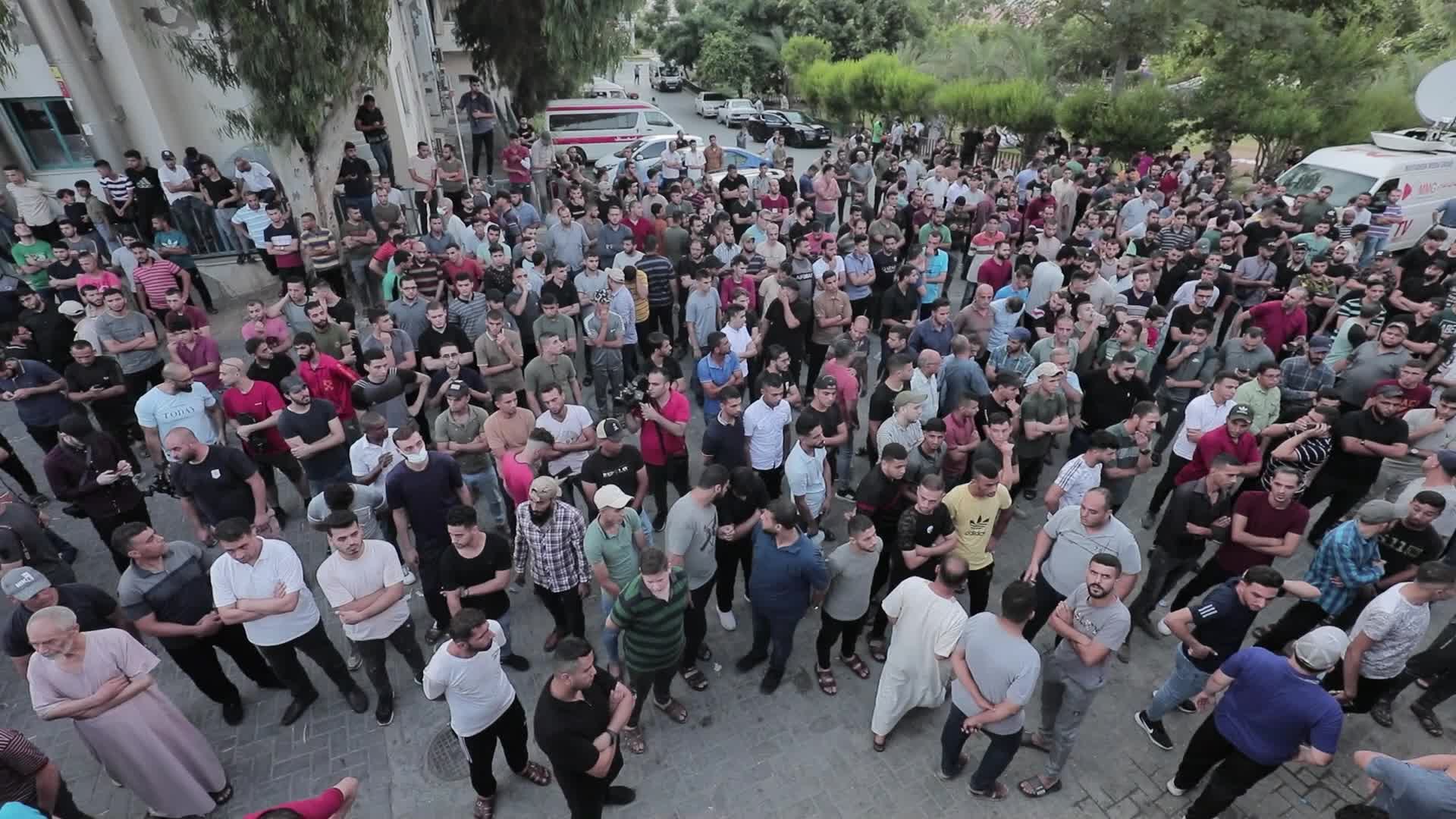 Palestinians attend funeral of Islamic Jihad commander Tayseer al-Jabari, killed in an Israeli air strike