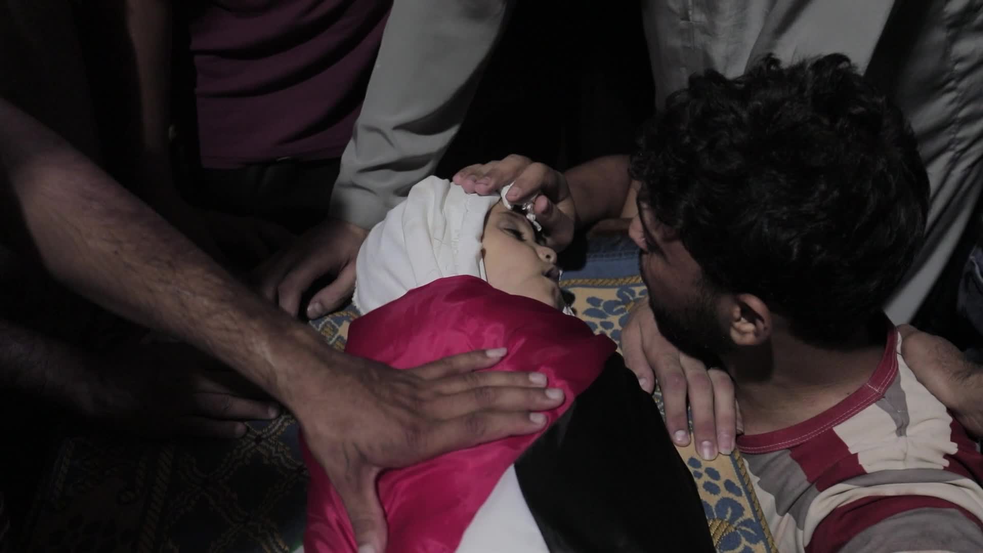 10 Palestinians, one child, killed in Israeli airstrikes on Gaza