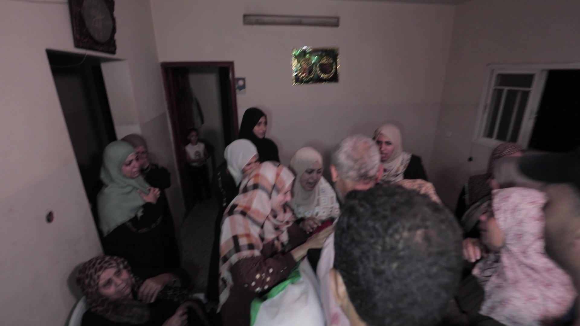 10 Palestinians, one child, killed in Israeli airstrikes on Gaza