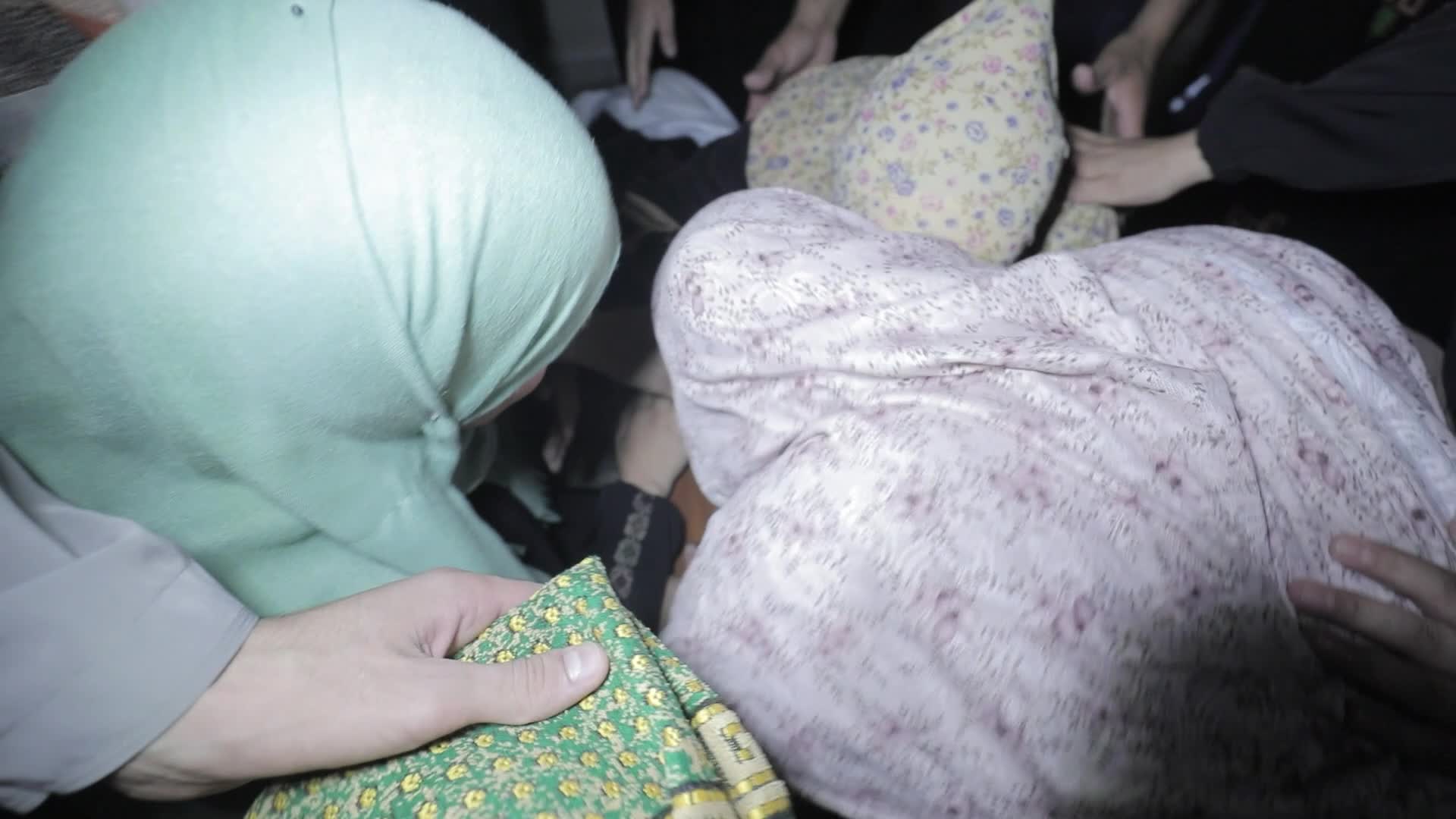10 Palestinians, one child, killed in Israeli airstrikes on Gaza