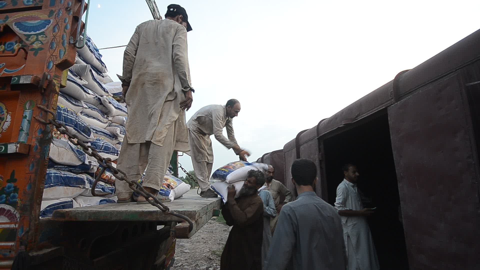Pakistan flash flood Aid in Peshawar
