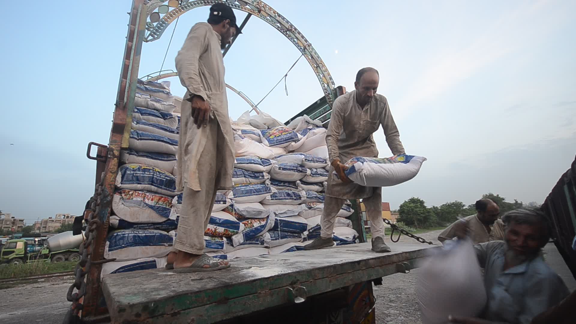 Pakistan flash flood Aid in Peshawar
