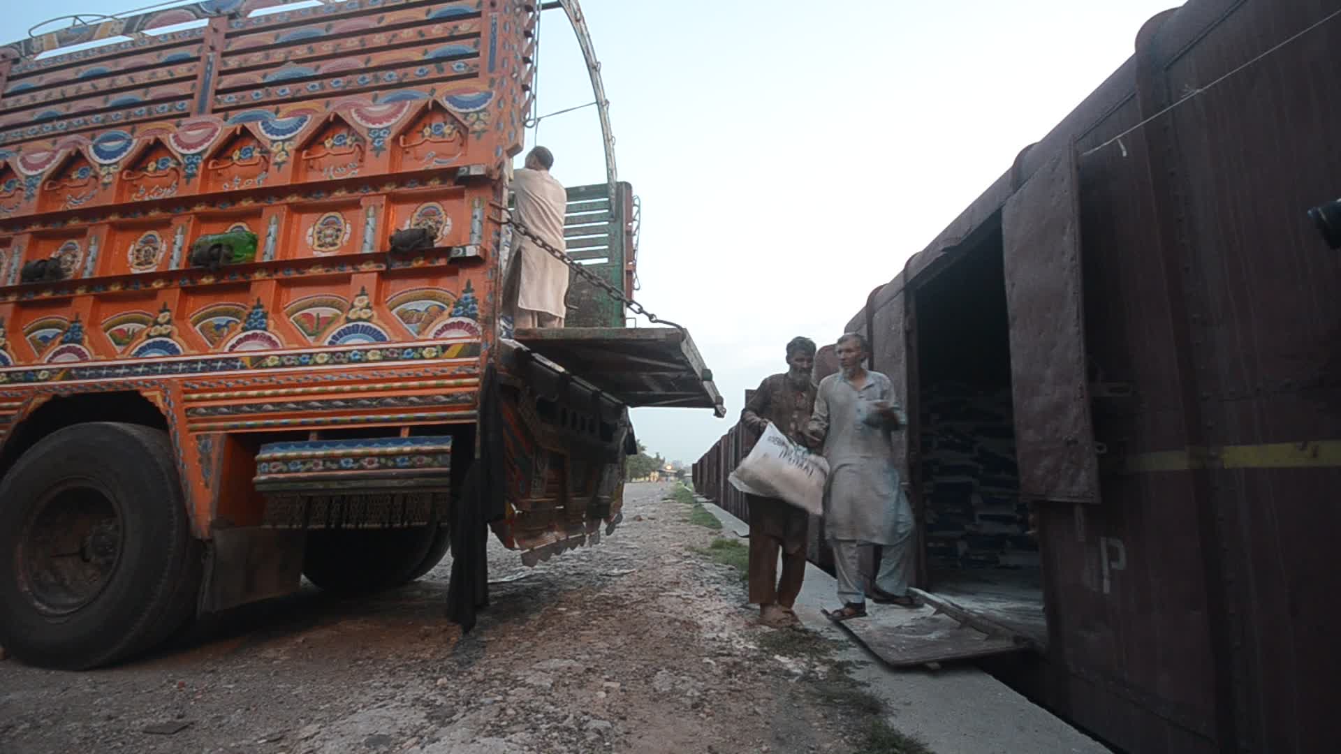 Pakistan flash flood Aid in Peshawar
