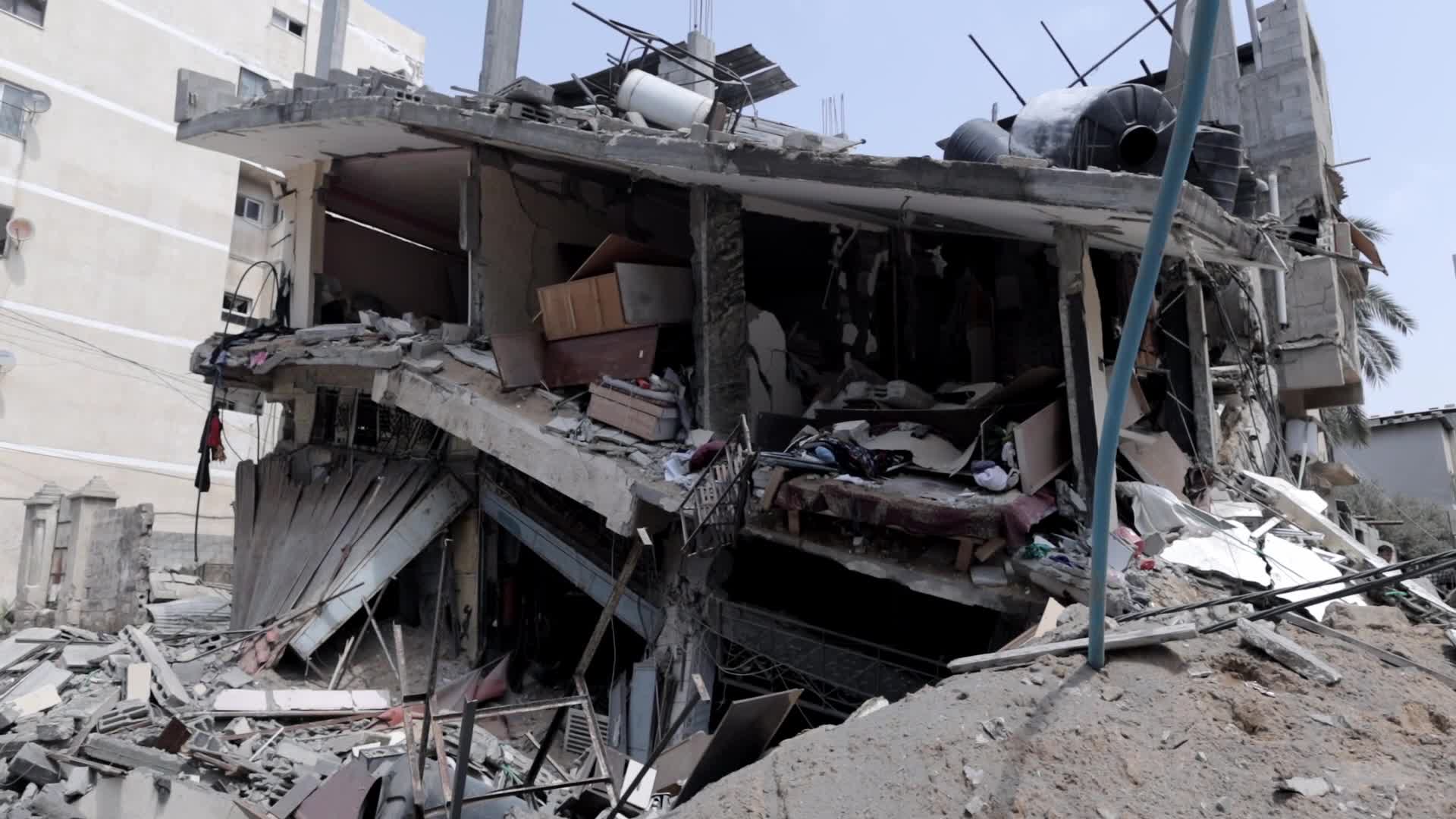 Israeli warplanes bombed a five storey residential building in Gaza