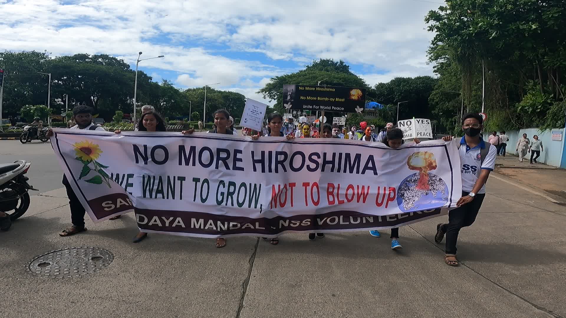 Hiroshima-Nagasaki Day In Mumbai
