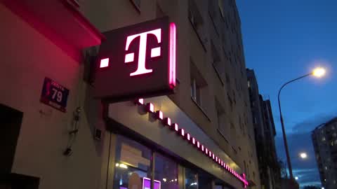 T-Mobile shop in Warsaw