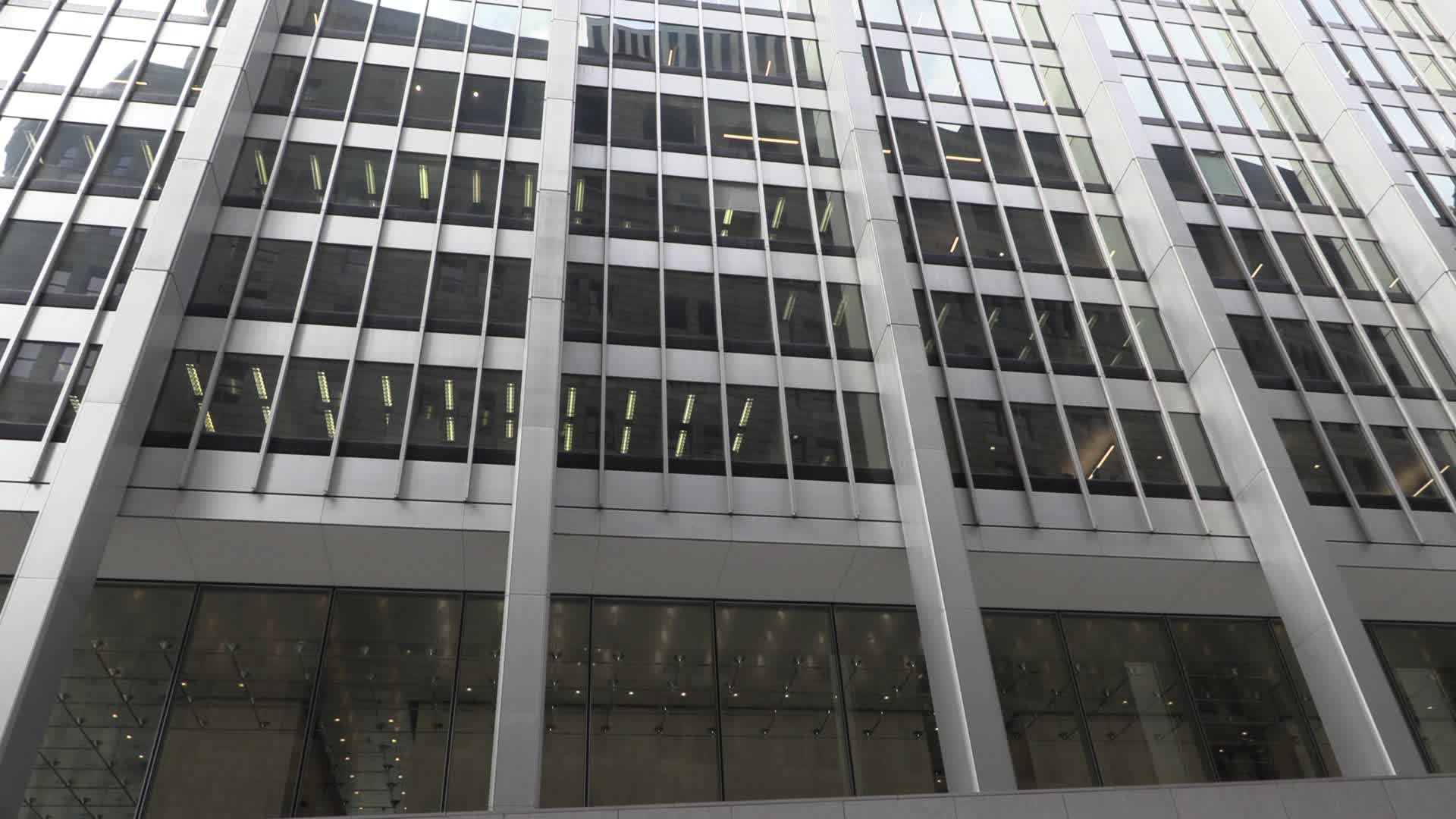 NYC: Trump Motorcade AG office