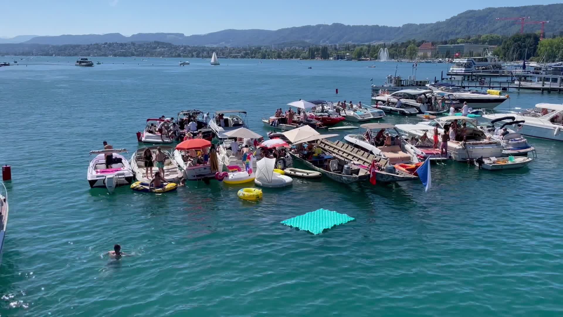 Street Parade 2022 - Zurich (CH)