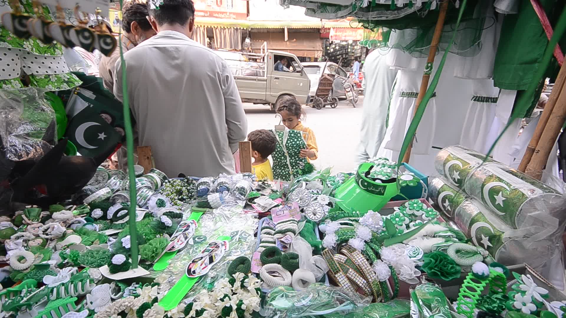 Preparations for Pakistan's Independence Day Celebration 2022
