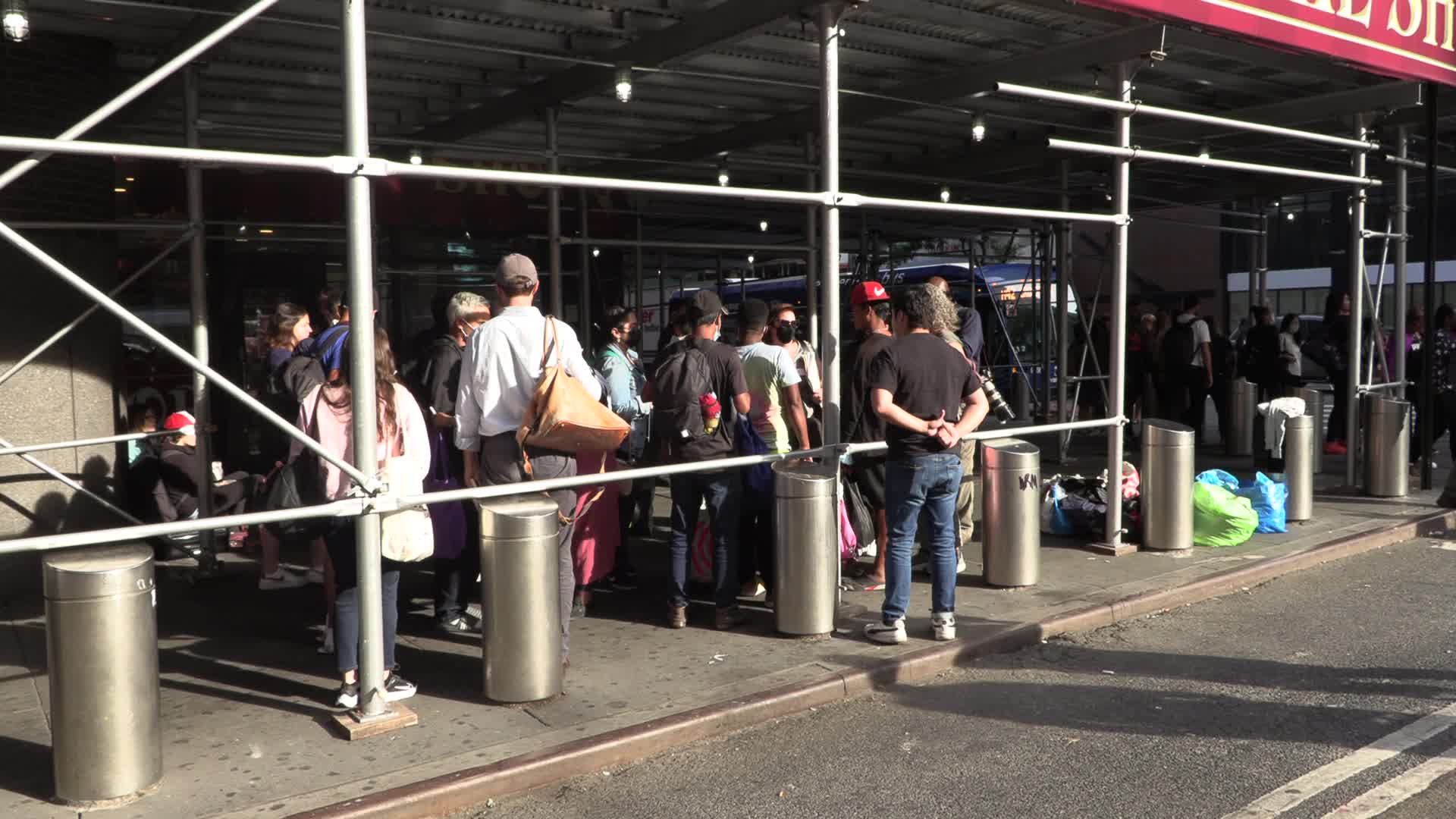 NYC: Migrant bus arrives Port Authority
