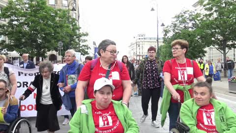 Demonstration For Disability Benefits In Warsaw