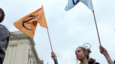 Extinction Rebellion organizes climate protest in Warsaw